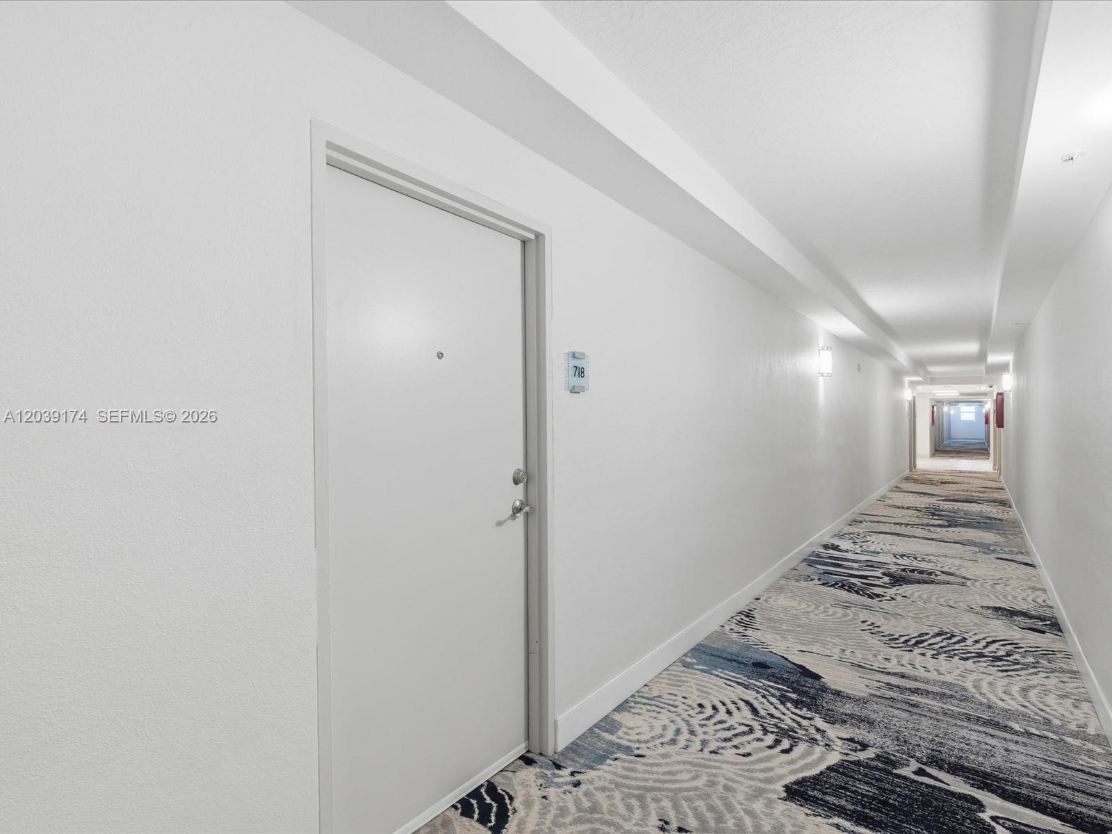 3000 S Ocean Dr # 718