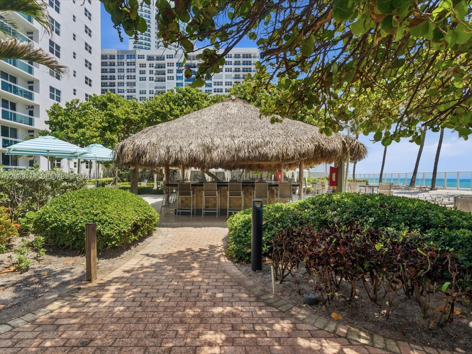 3000 S Ocean Dr # 718