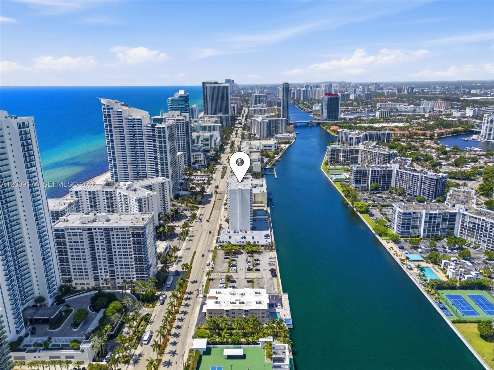 3000 S Ocean Dr # 718