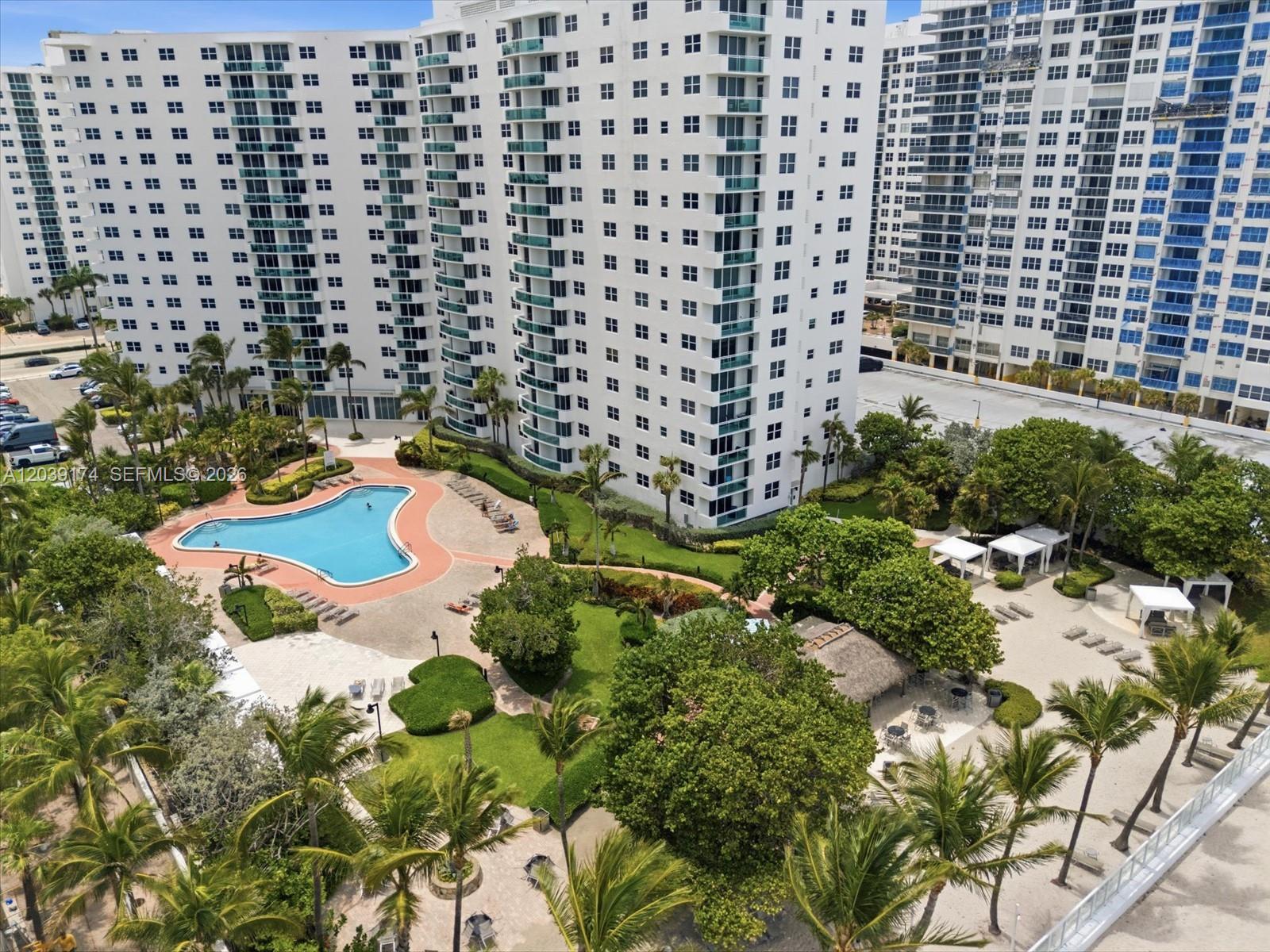 3000 S Ocean Dr # 718