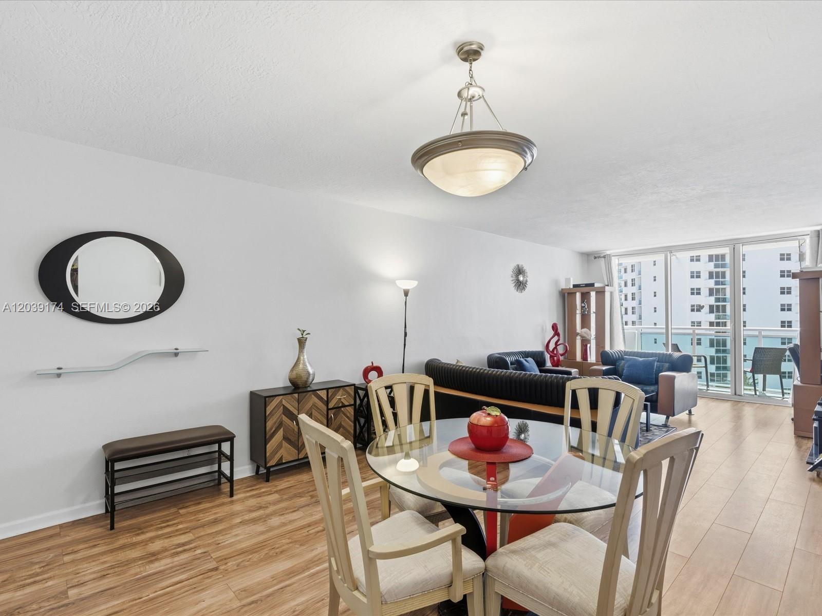3000 S Ocean Dr # 718