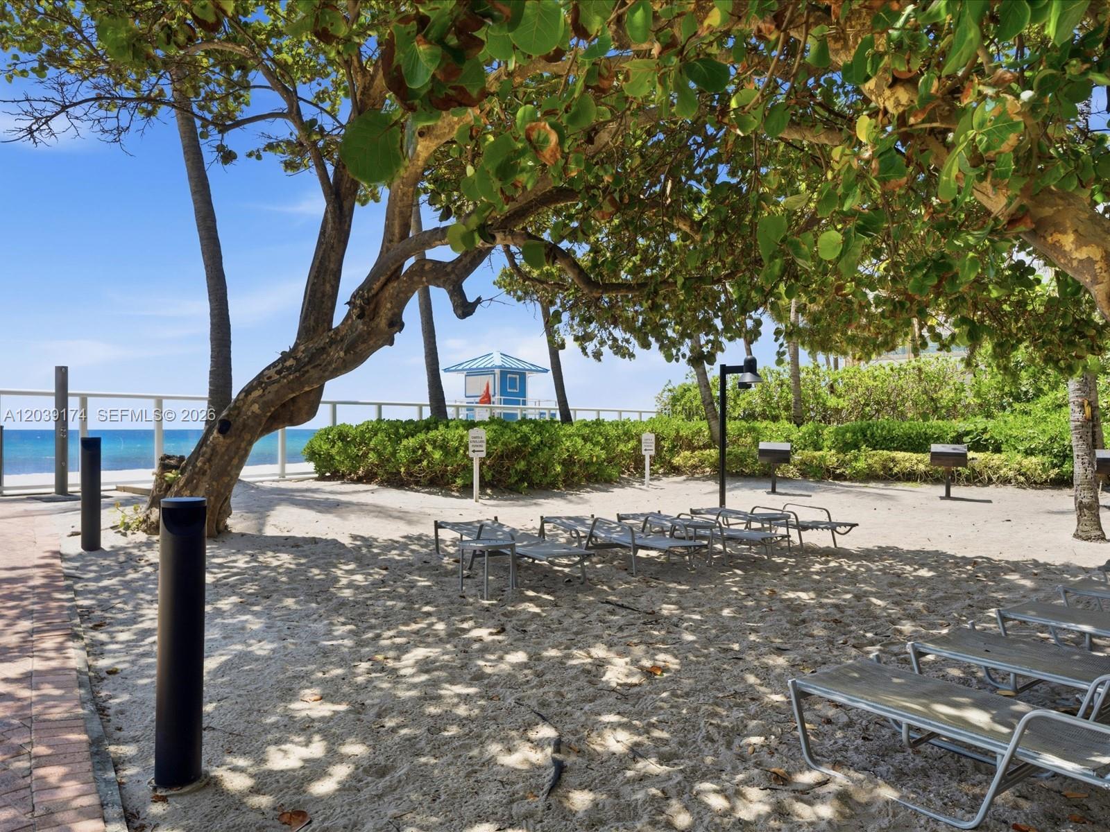 3000 S Ocean Dr # 718