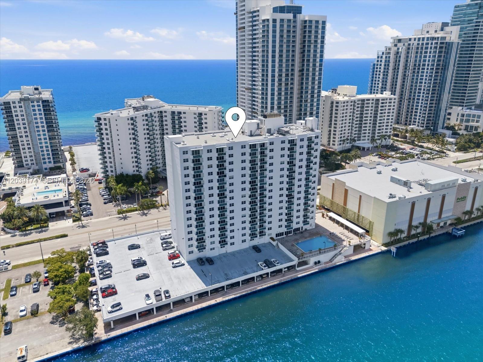 3000 S Ocean Dr # 718