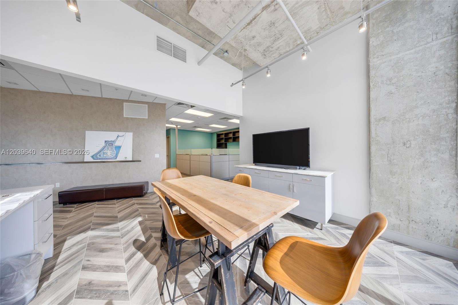 2980 NE 207th St # 709 Unit: 707-709