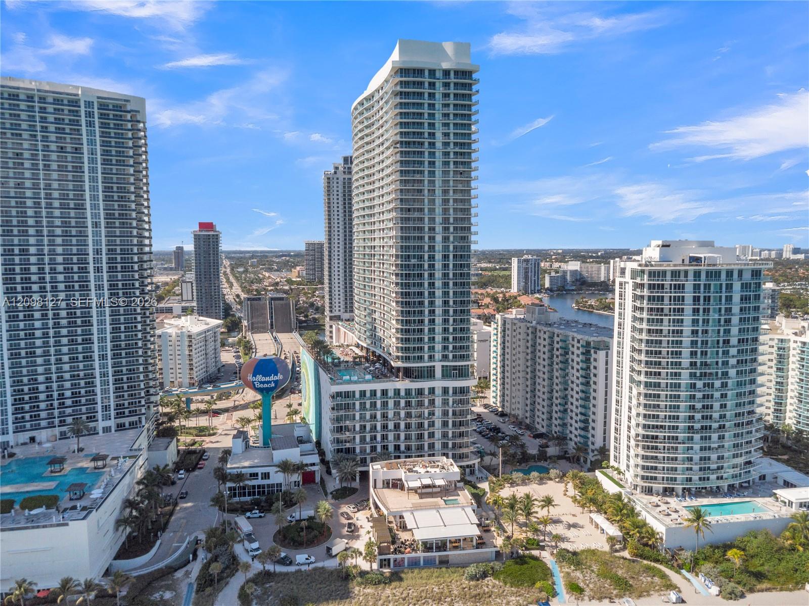 4111 S Ocean Dr # 1507