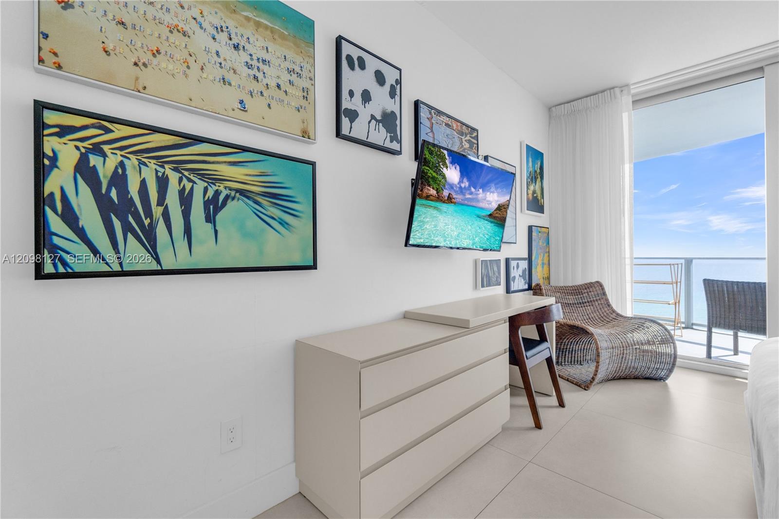 4111 S Ocean Dr # 1507