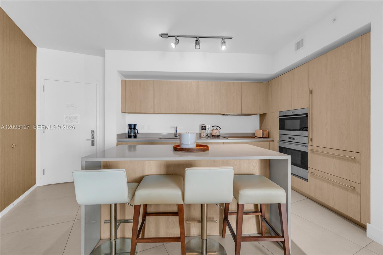 4111 S Ocean Dr # 1507