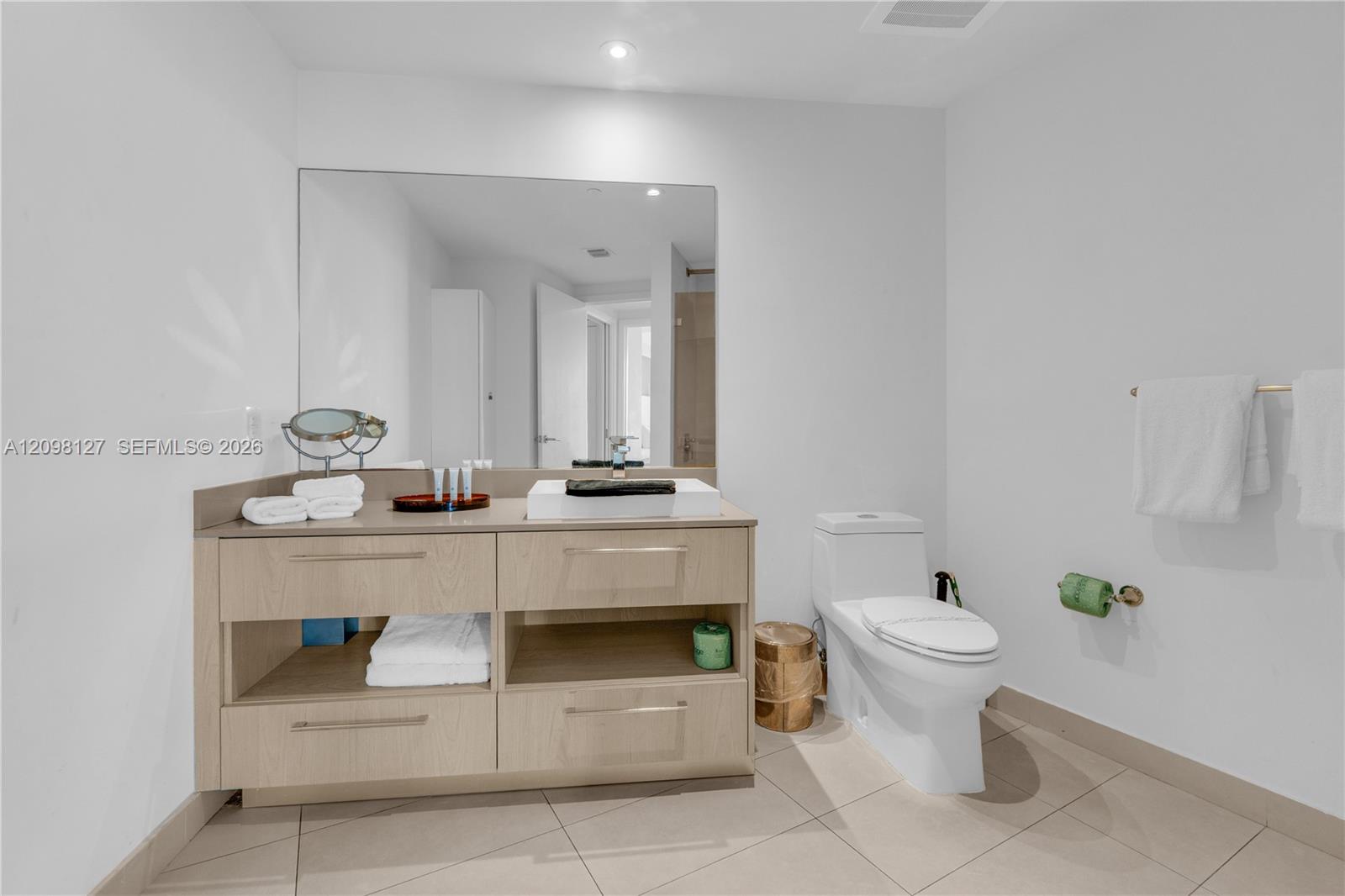 4111 S Ocean Dr # 1507