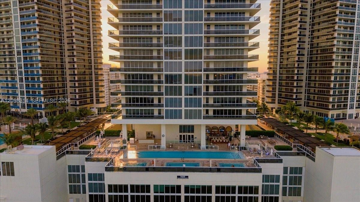 1830 S Ocean Dr # 3607