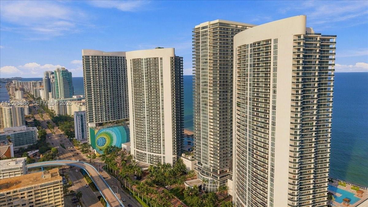 1830 S Ocean Dr # 3607