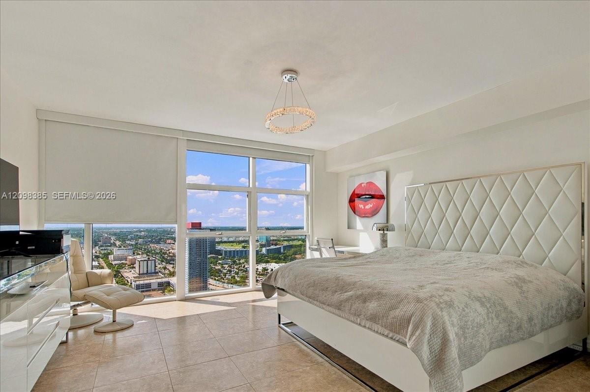 1830 S Ocean Dr # 3607
