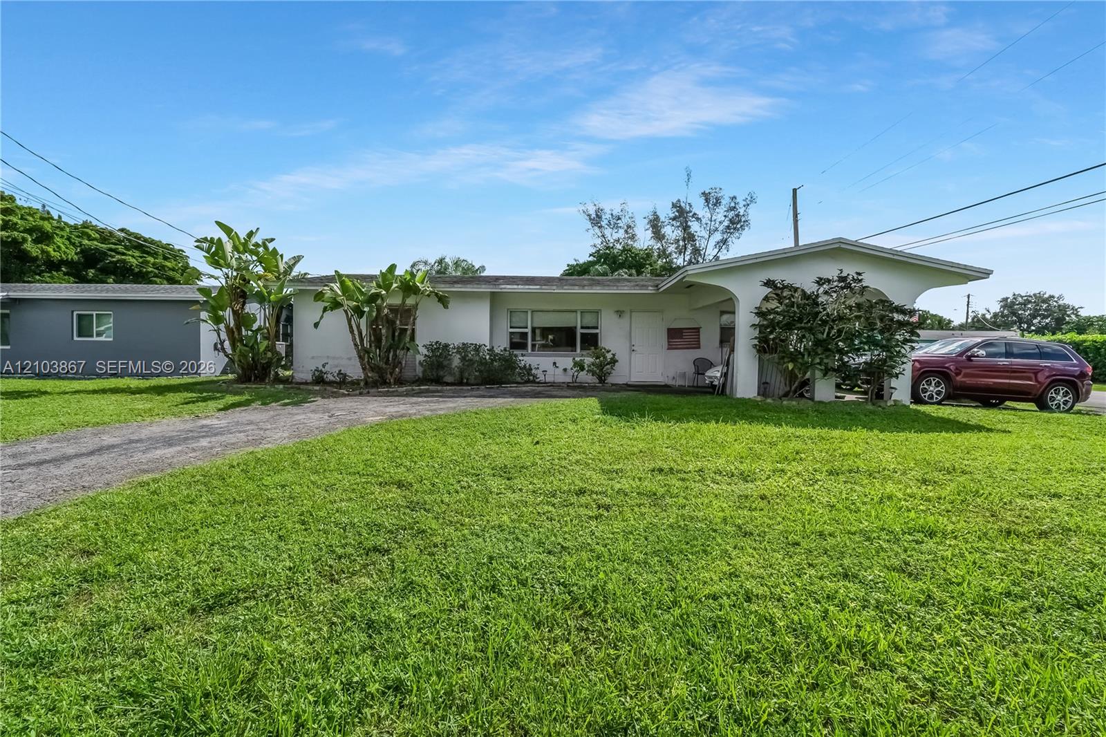 5630 SW 55th Ave