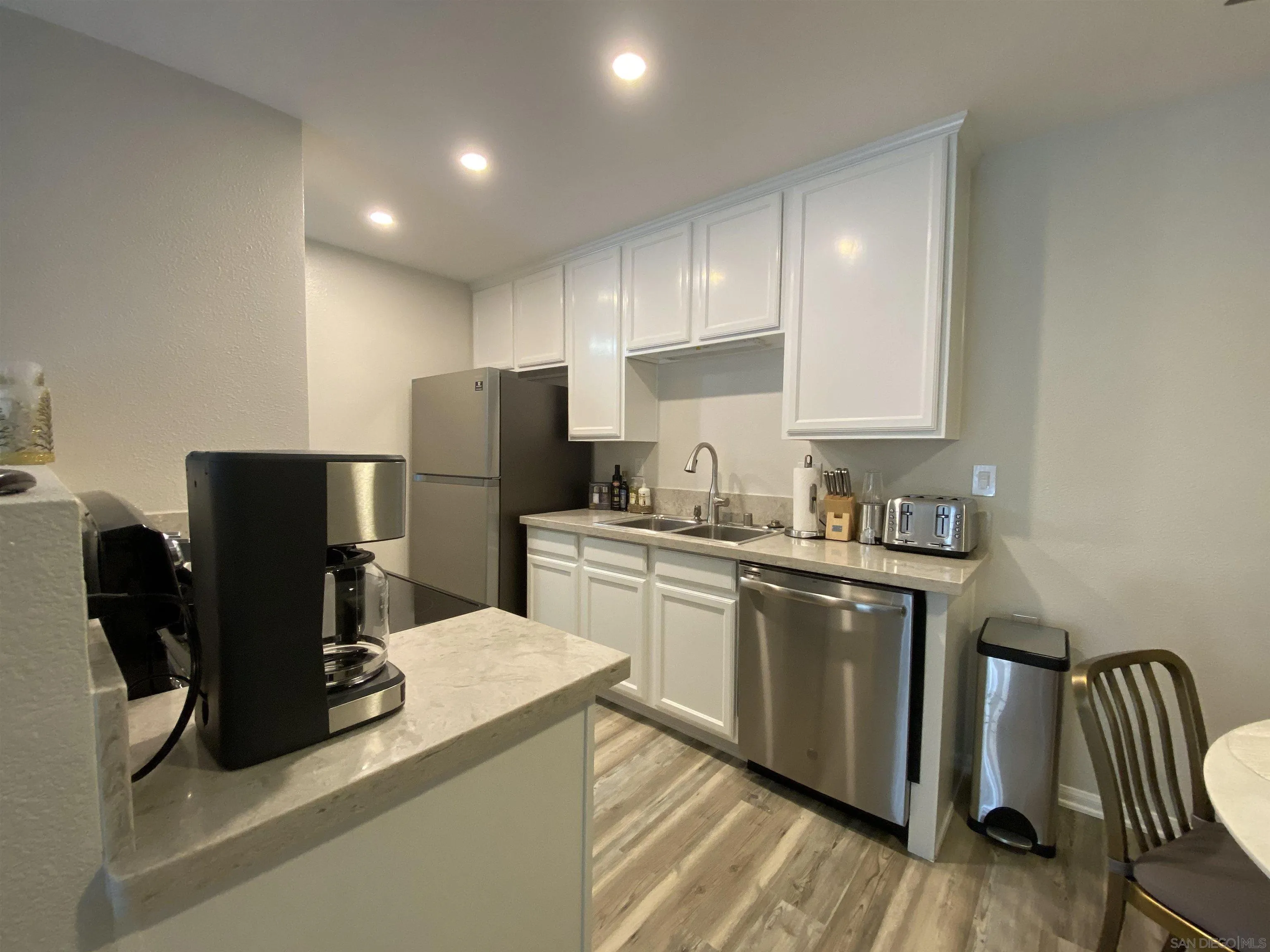 1810 S El Camino Real Unit 207