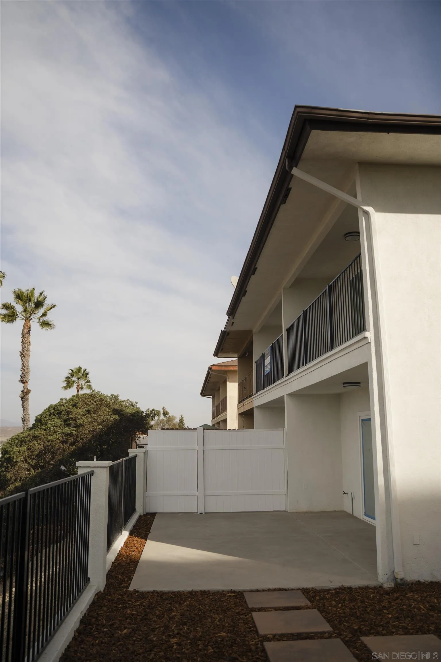 340 S El Camino Real