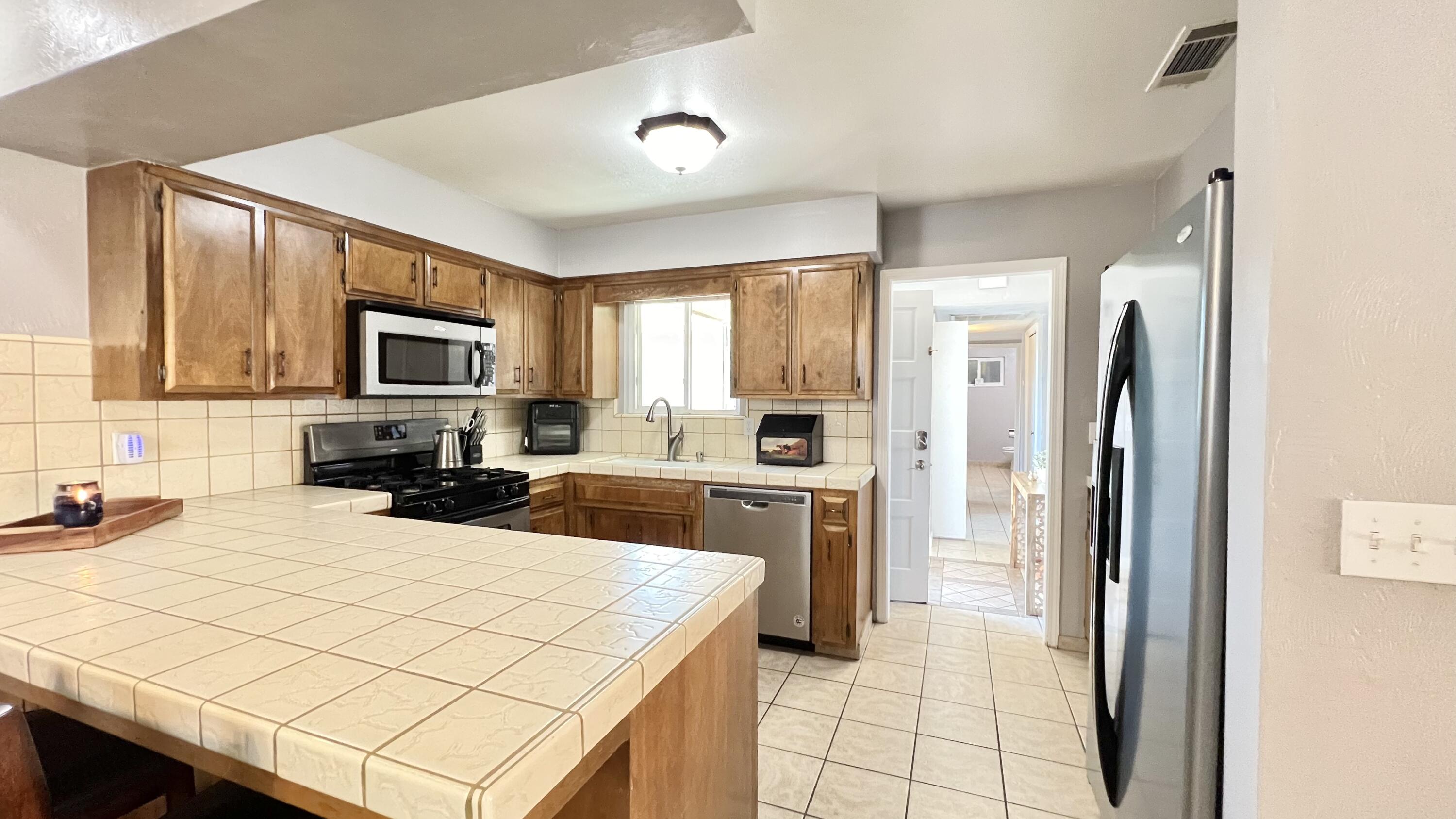 2948 W Country Court