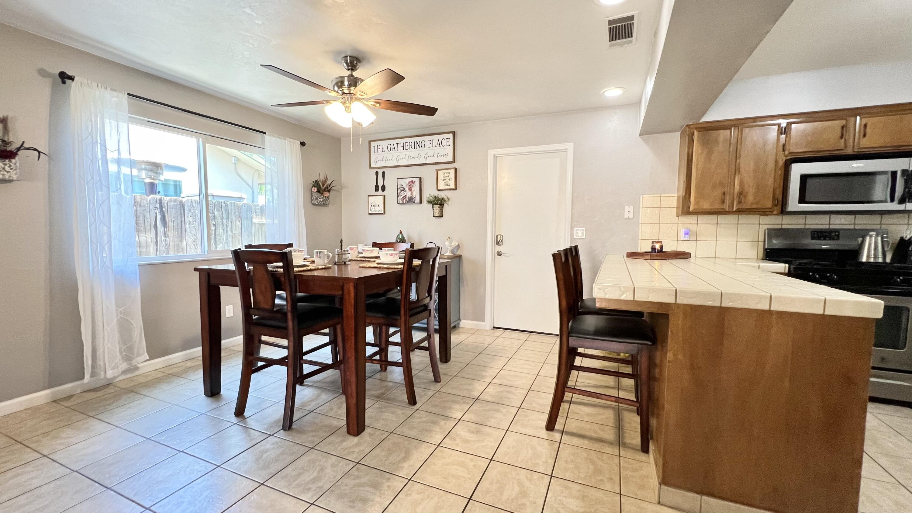 2948 W Country Court