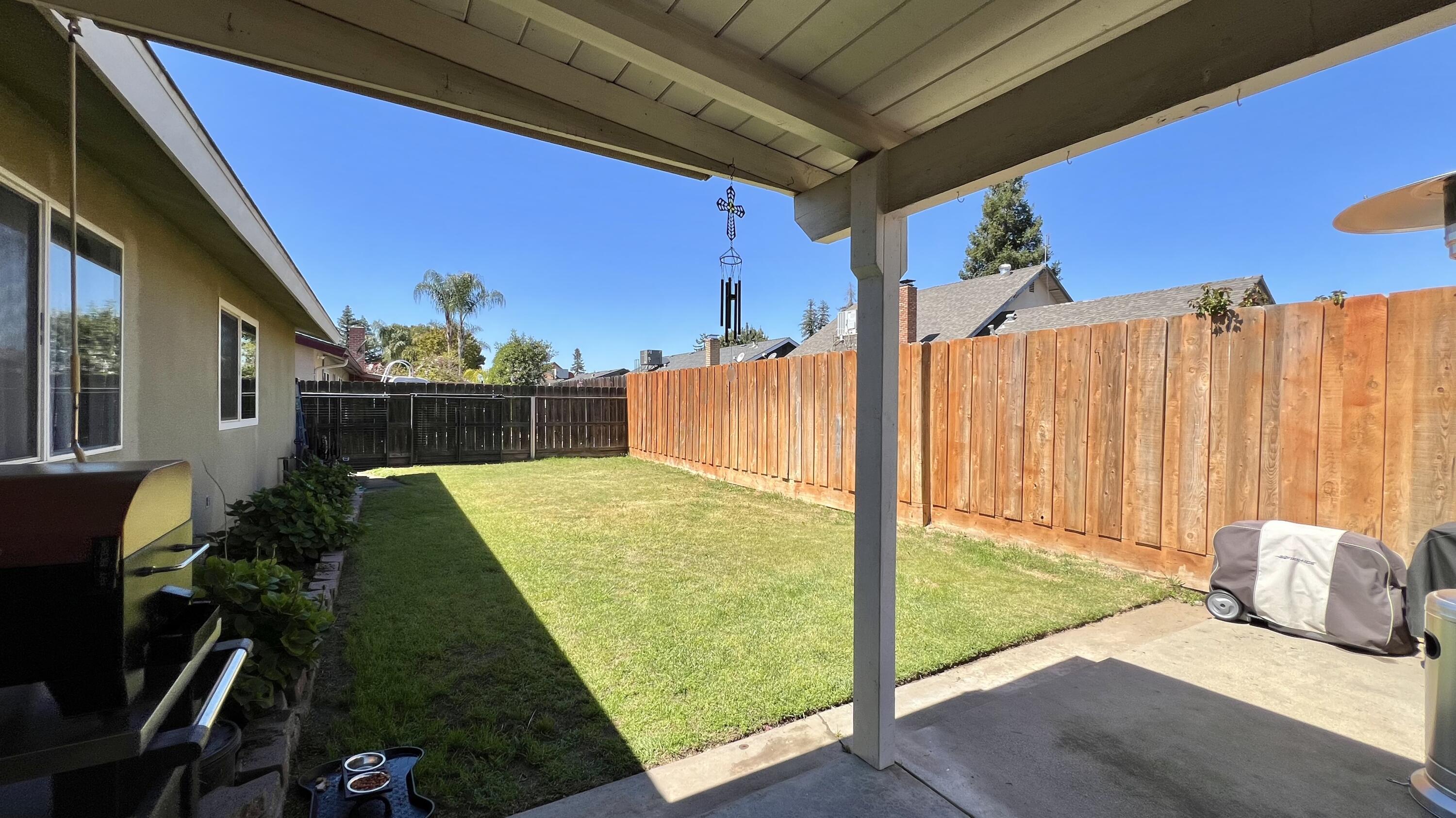 2948 W Country Court