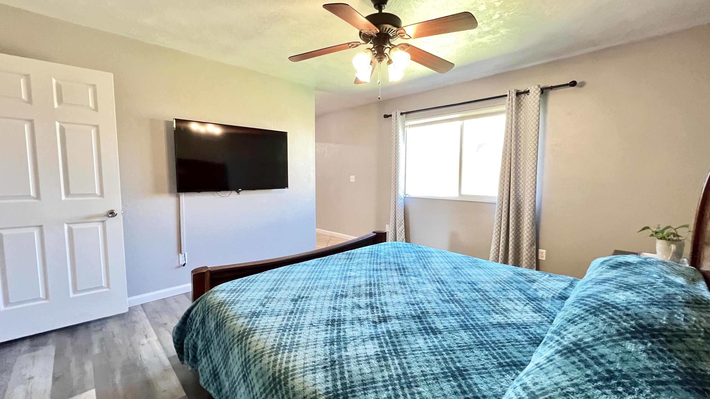 2948 W Country Court