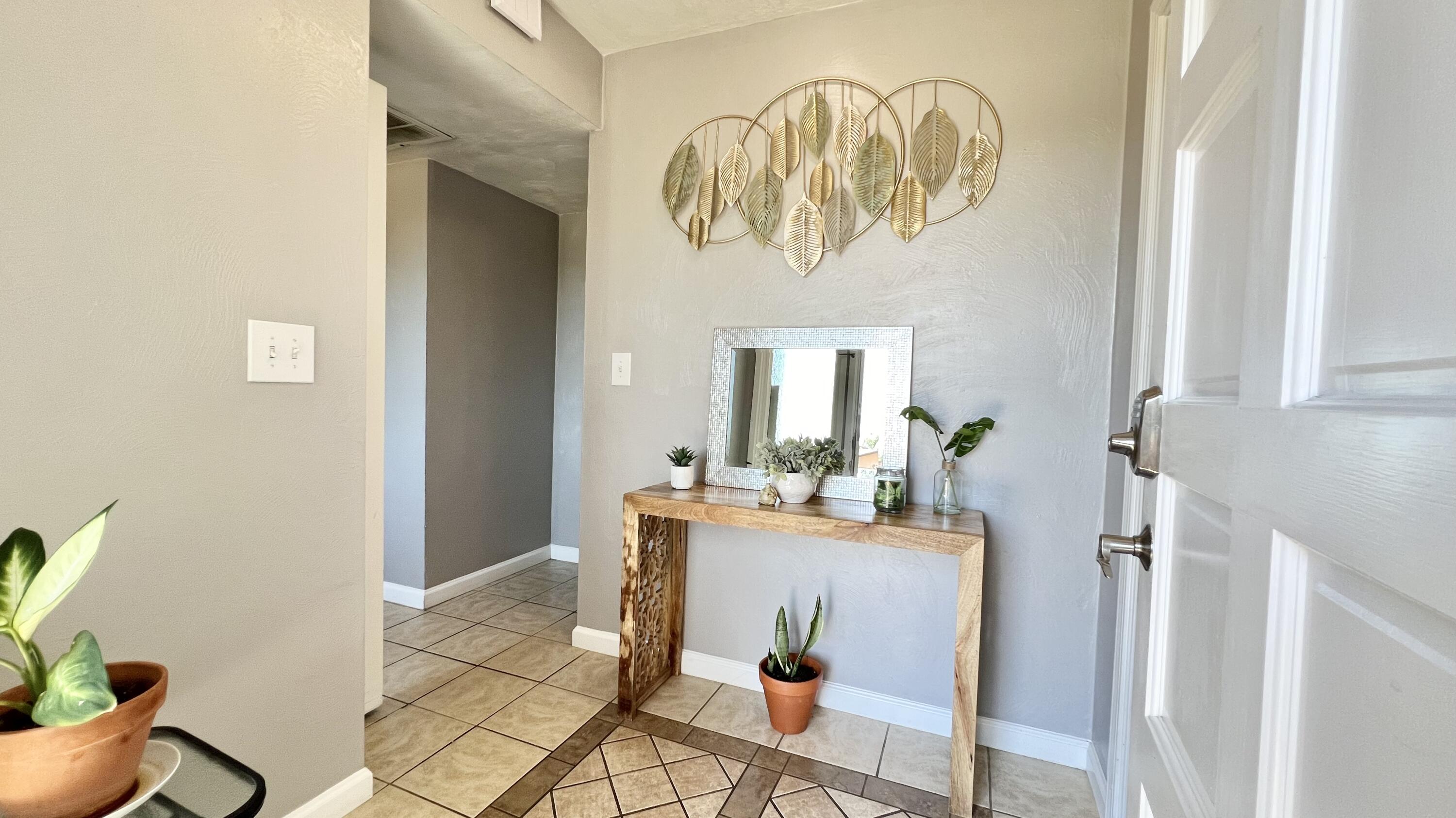 2948 W Country Court