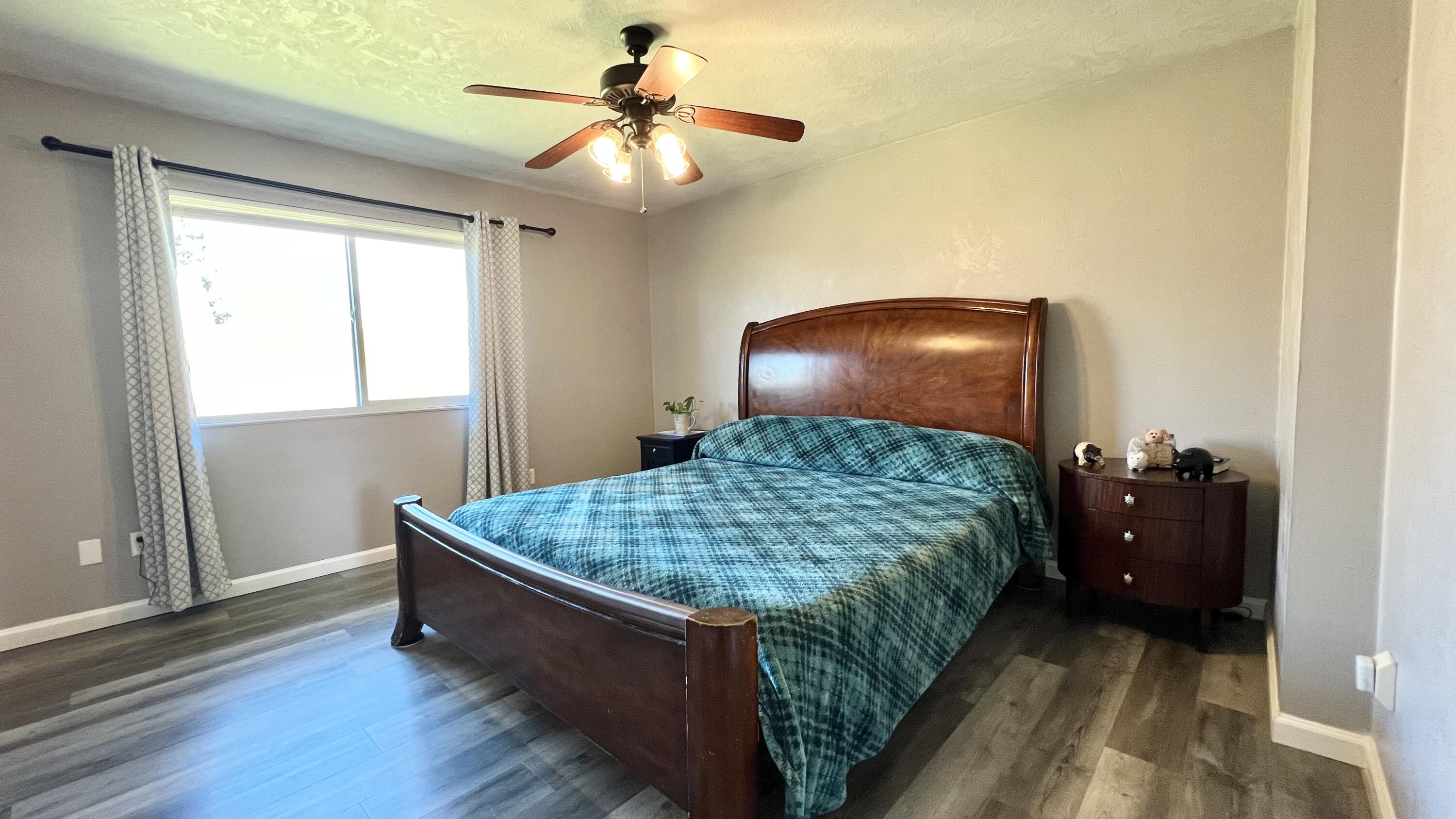2948 W Country Court
