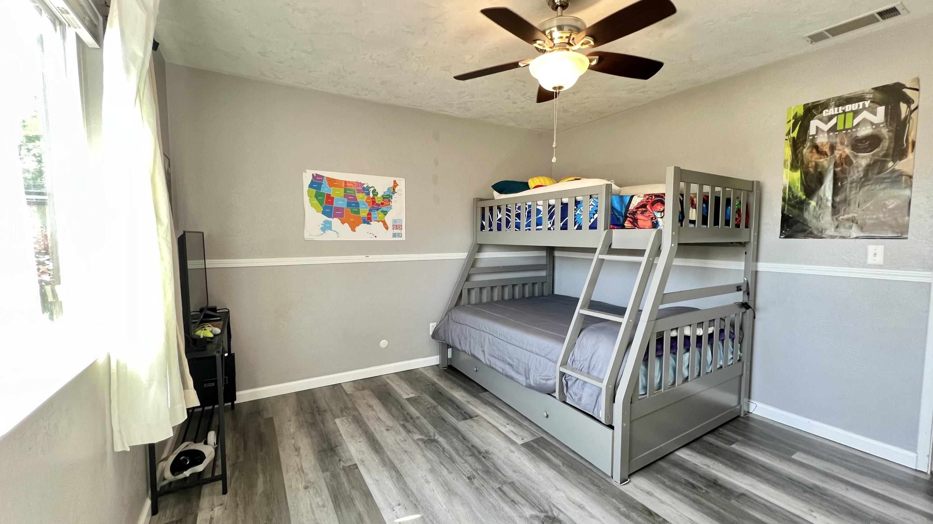 2948 W Country Court