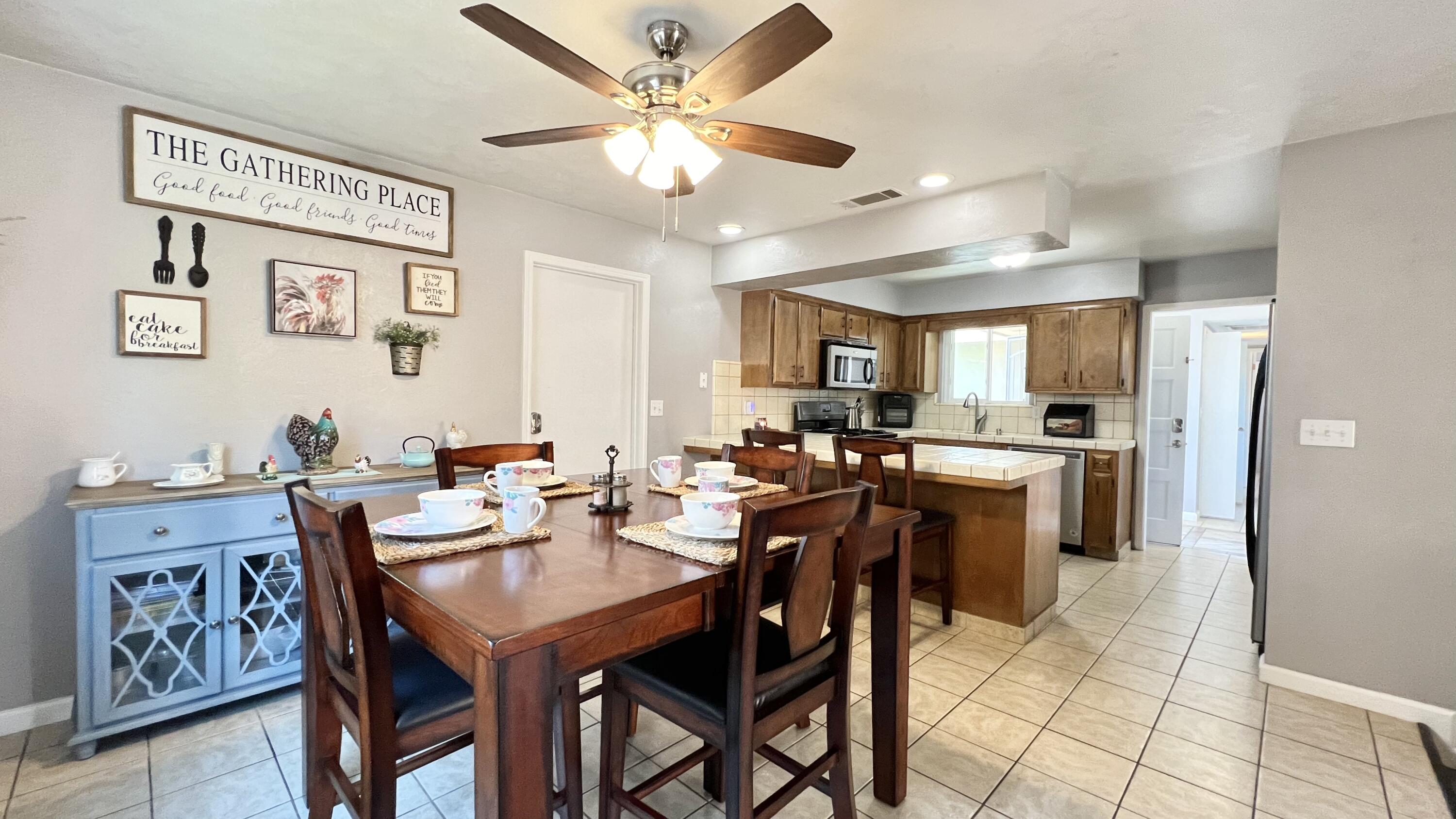 2948 W Country Court