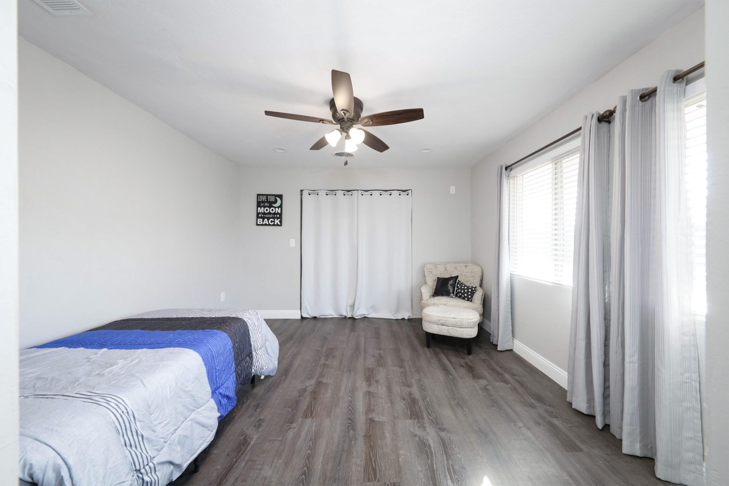 4620 Taft Highway