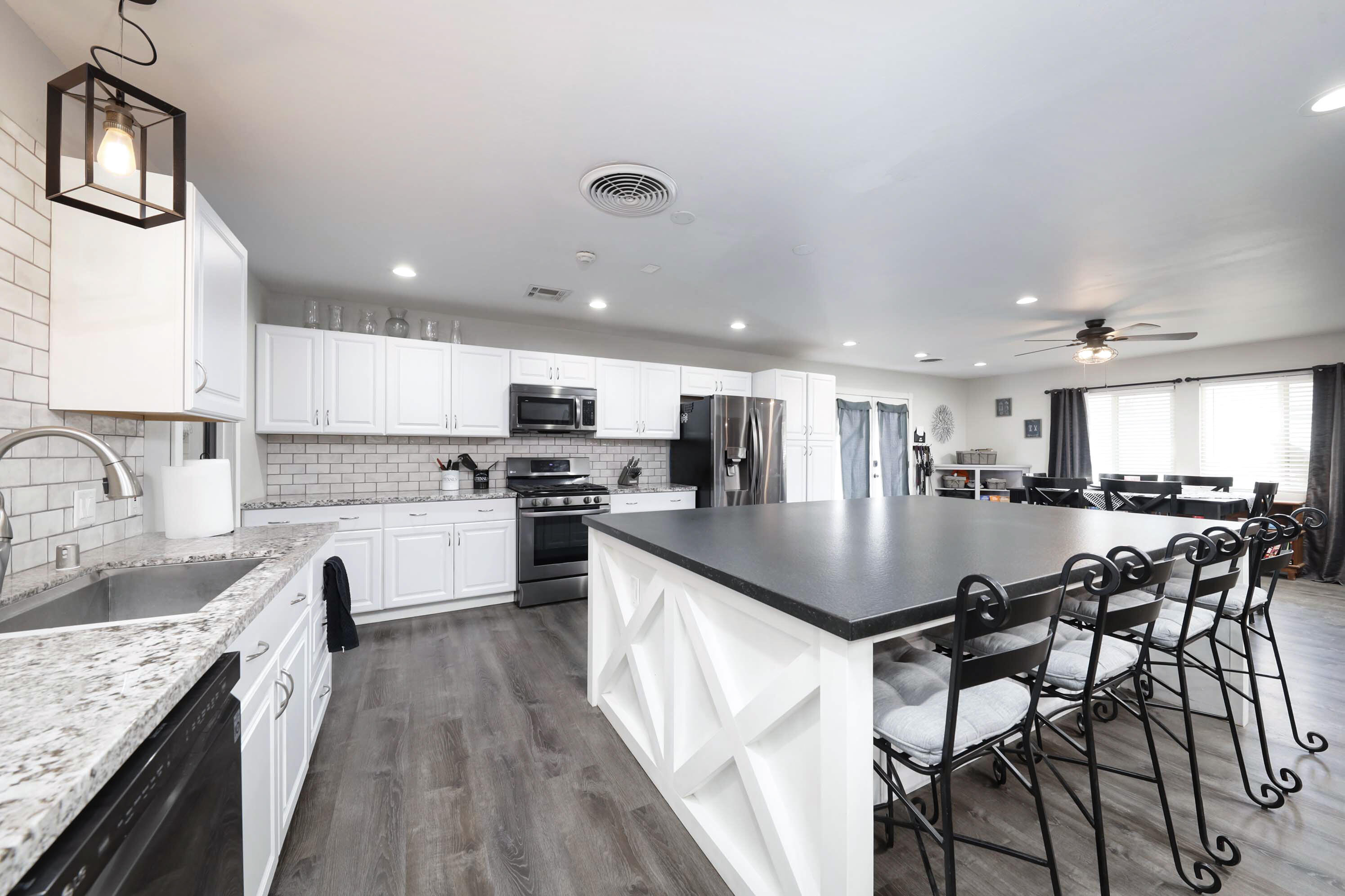 4620 Taft Highway