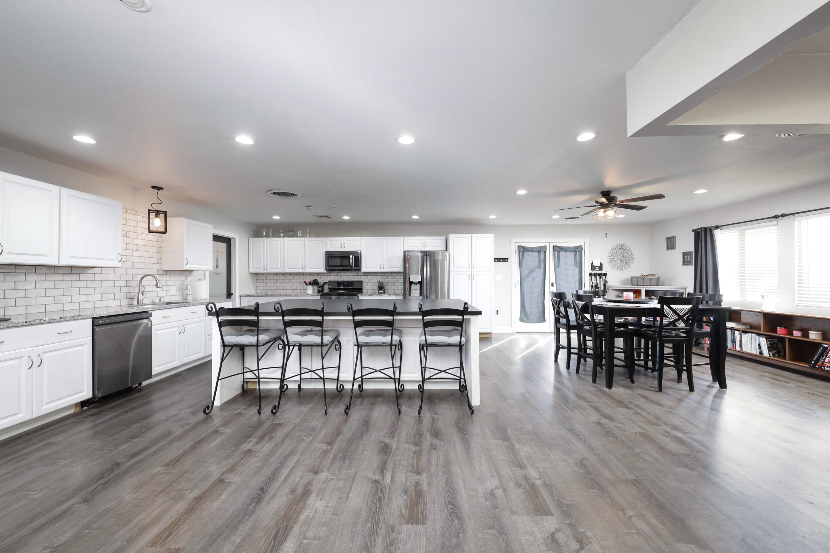 4620 Taft Highway
