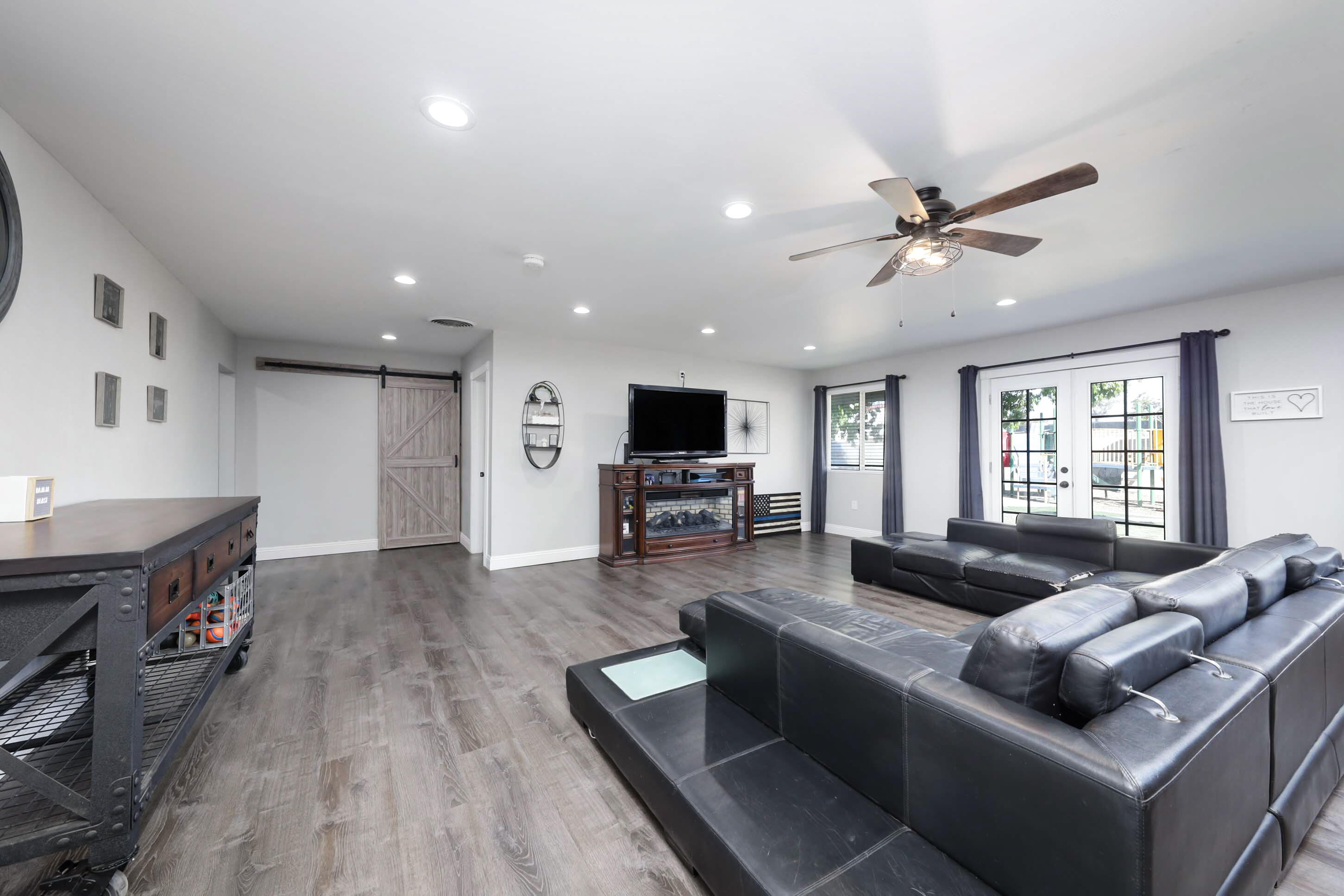 4620 Taft Highway