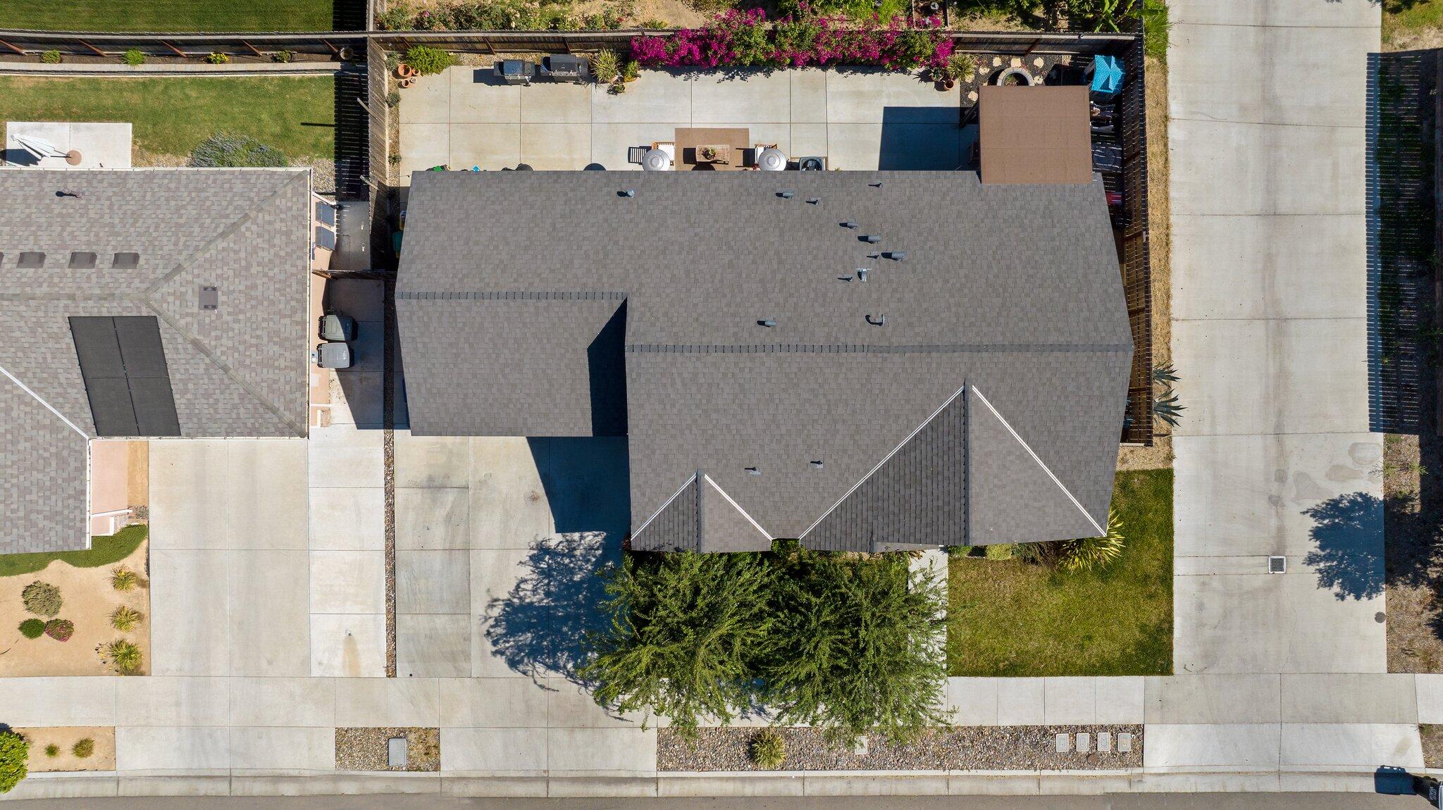 810 W Perez Avenue
