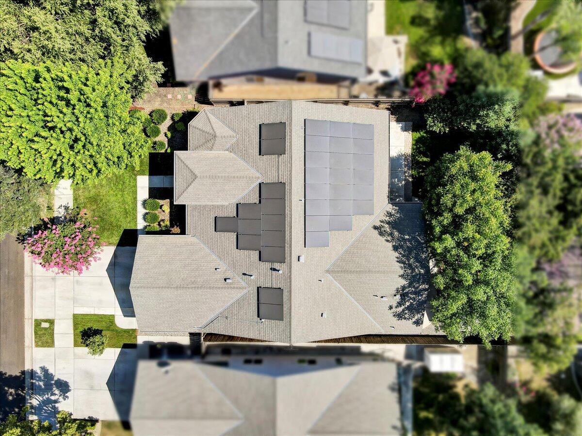 144 N Lindsay Street
