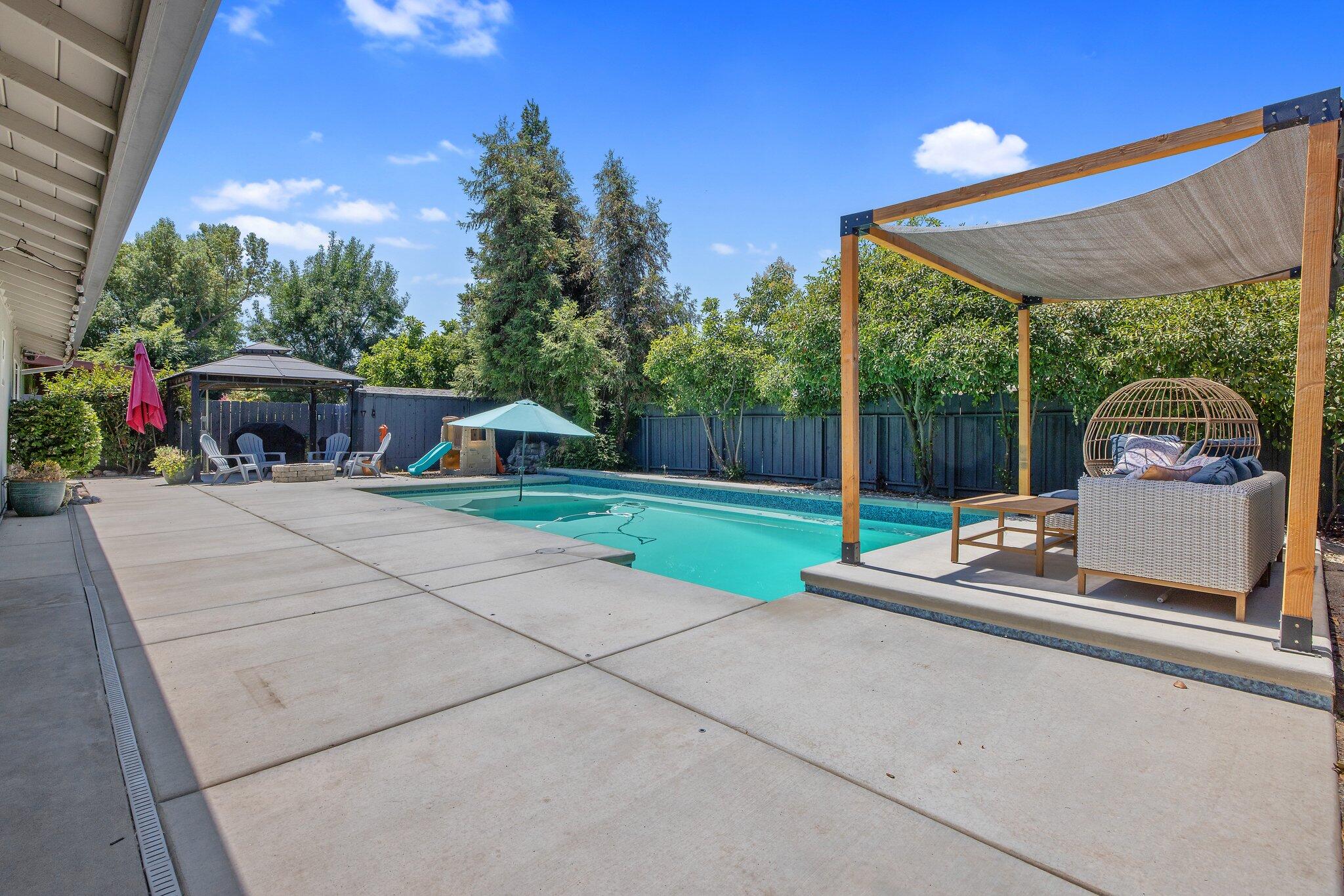2705 S Sowell Street