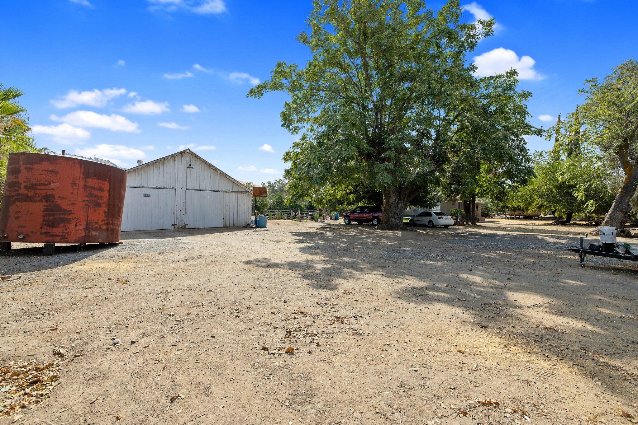 646 S Spruce Road