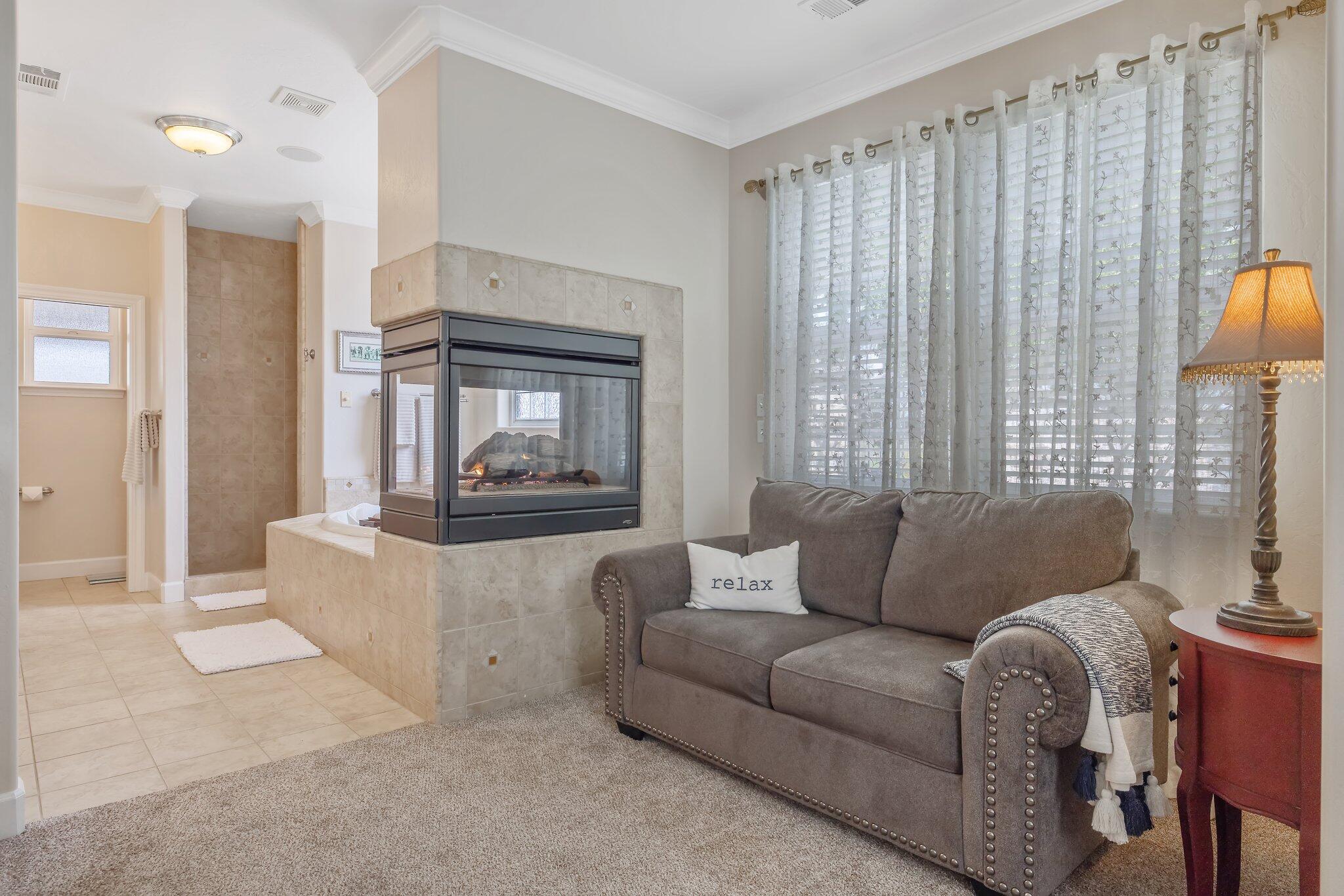 21488 Ave 332