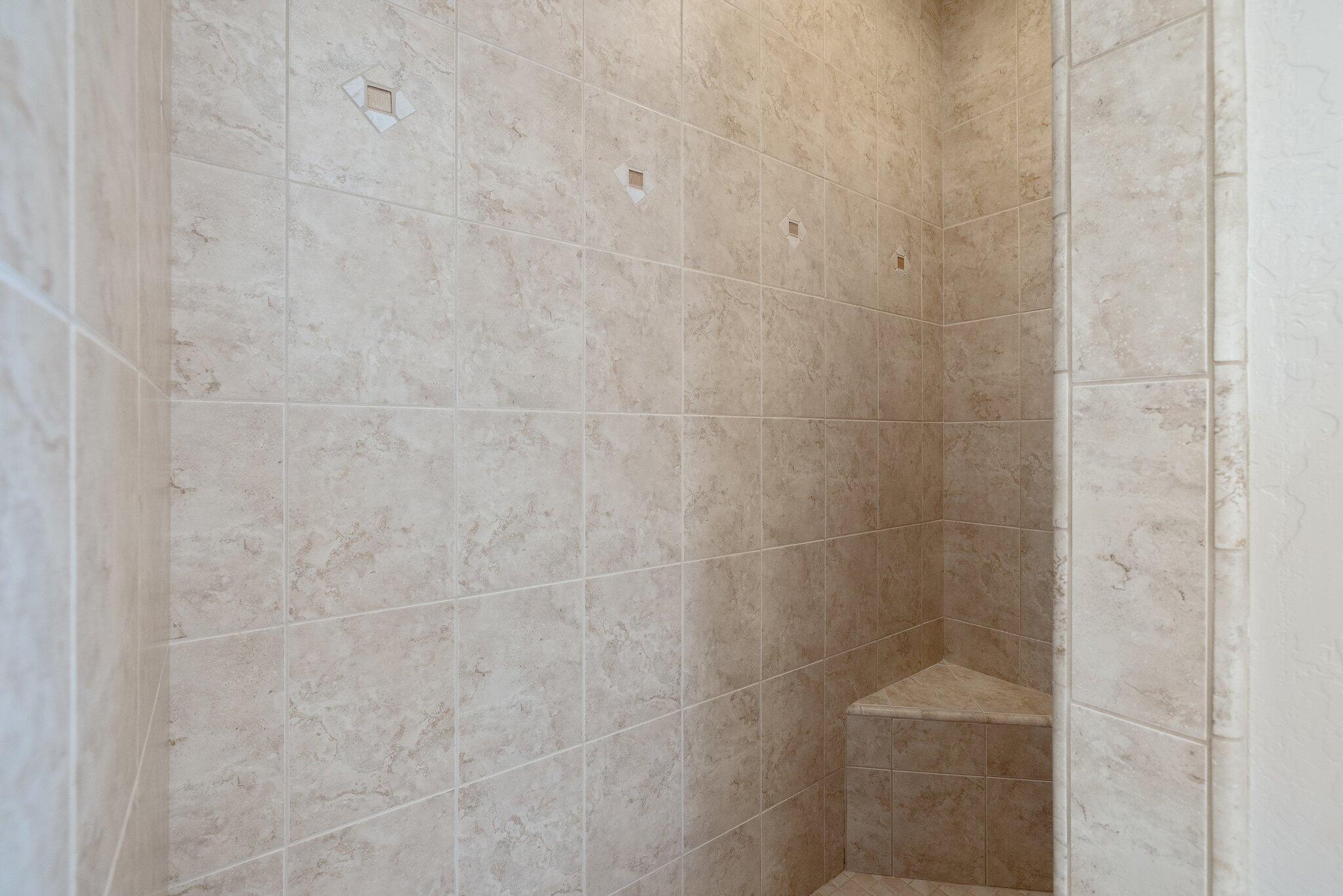 21488 Ave 332