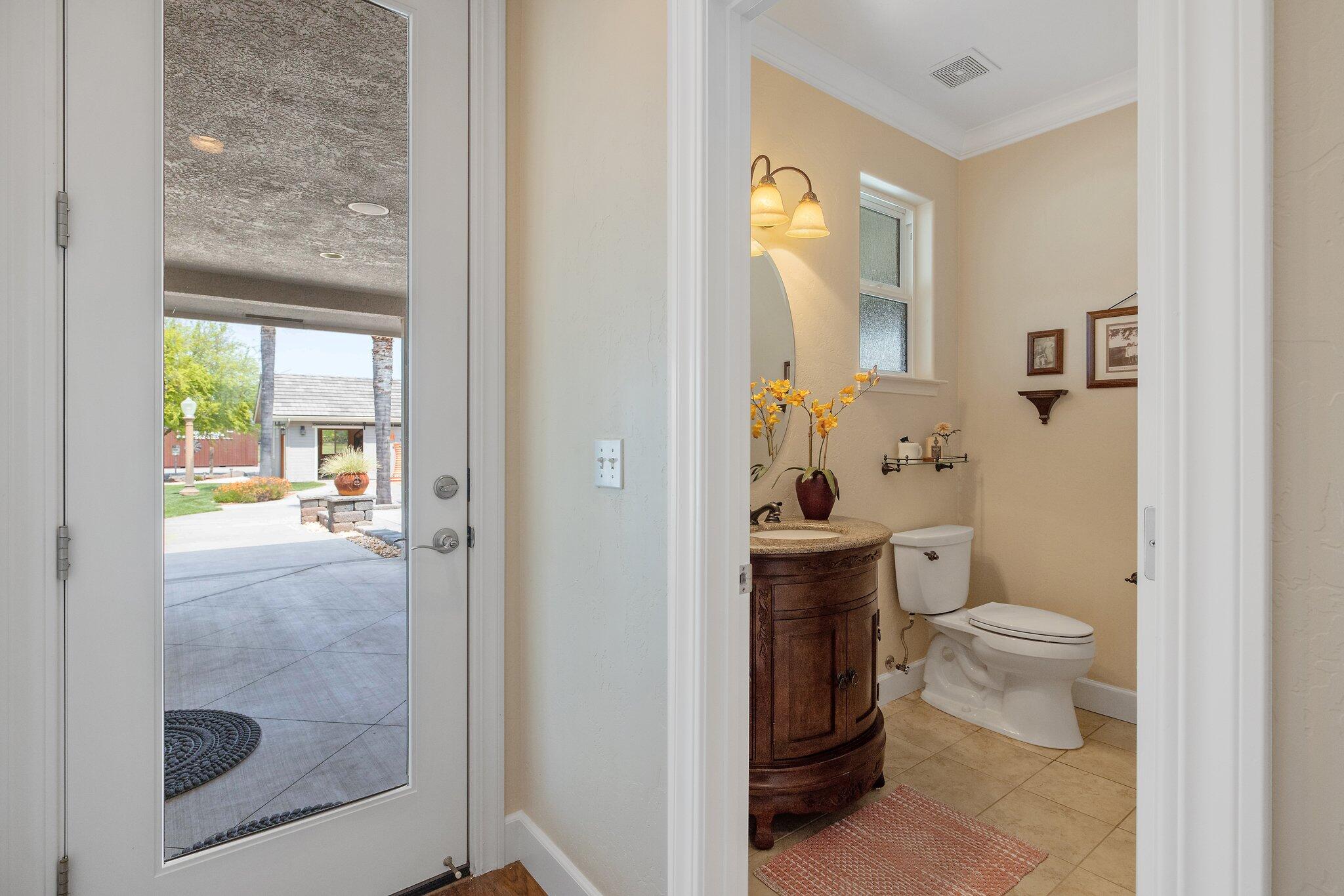 21488 Ave 332