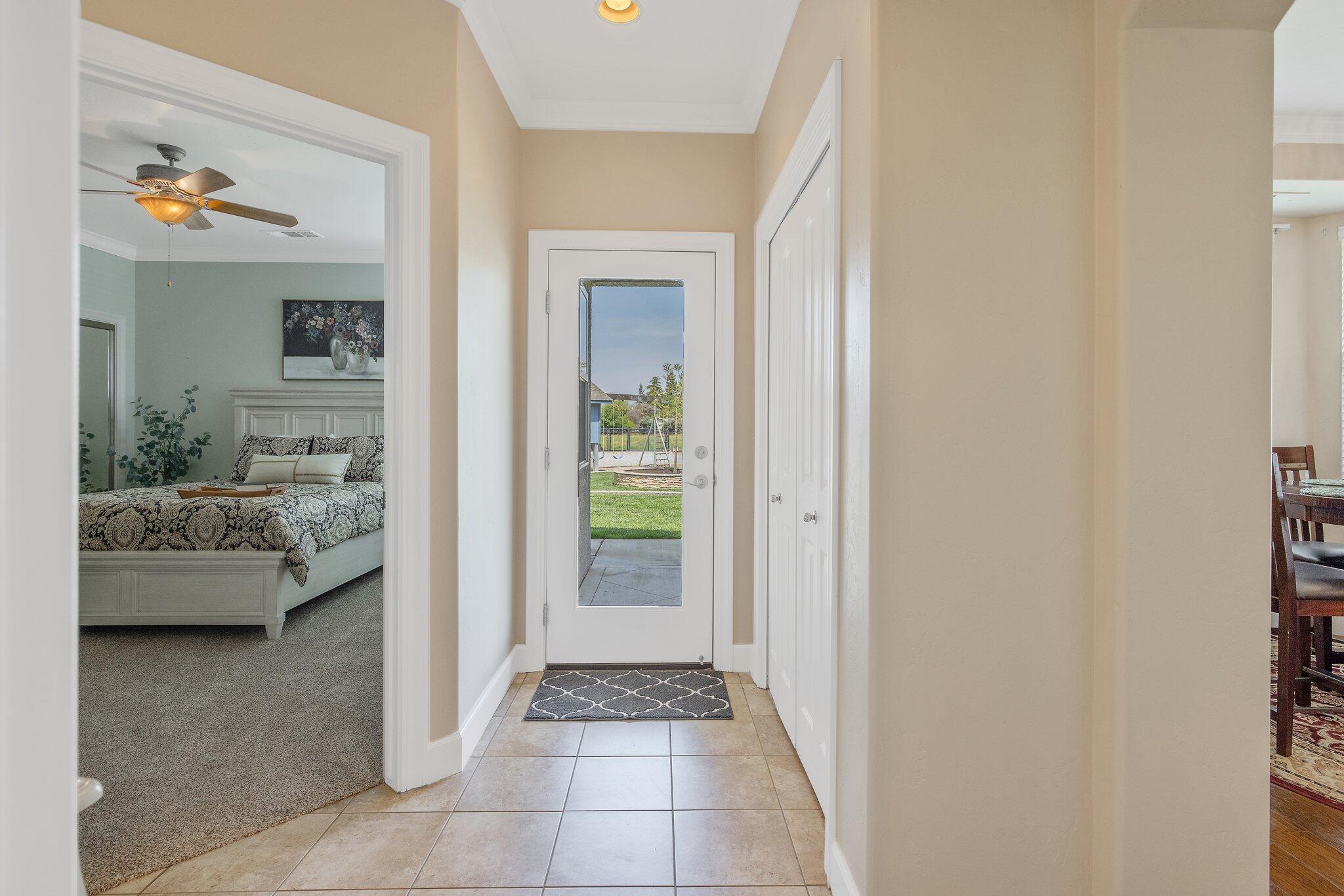 21488 Ave 332