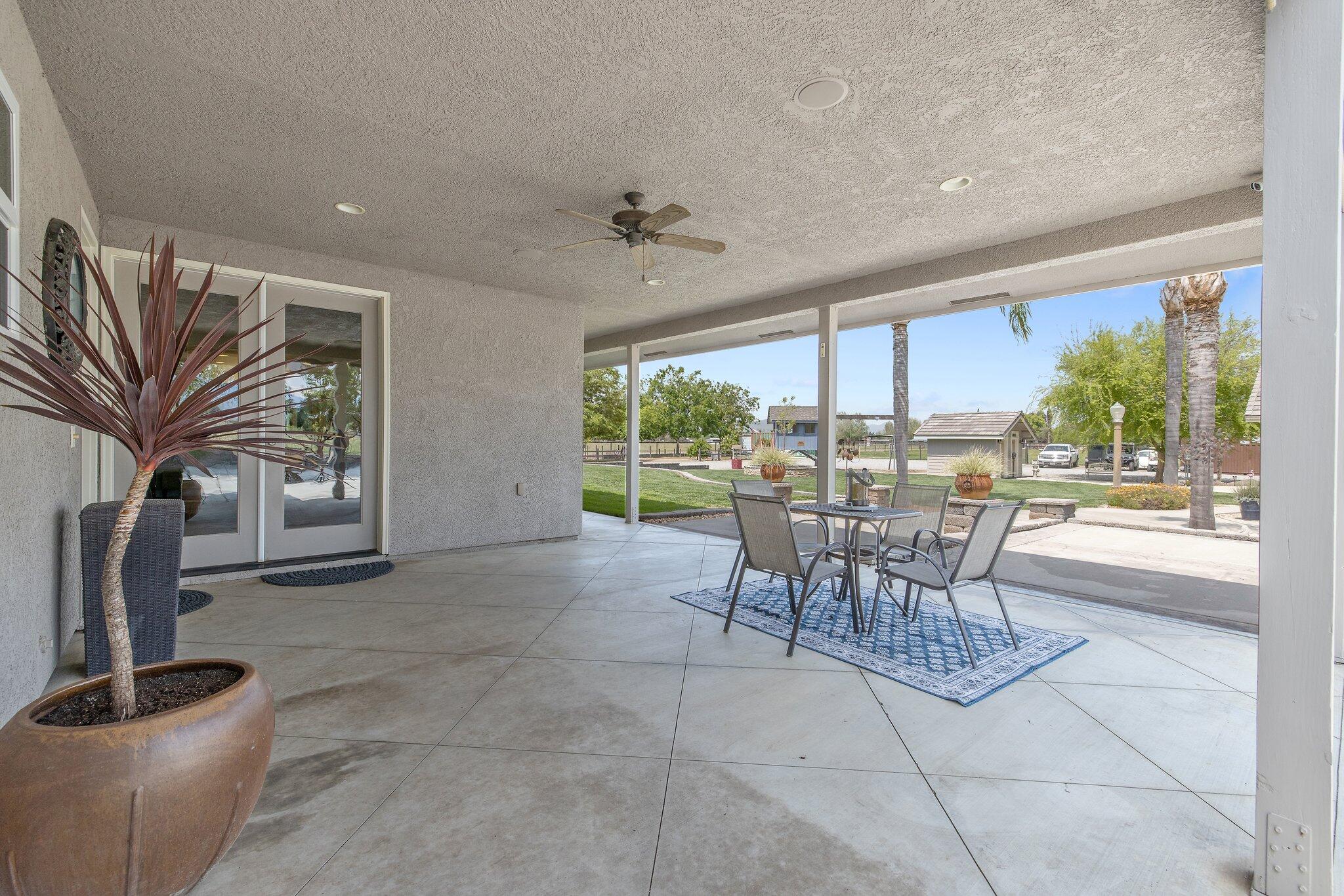 21488 Ave 332
