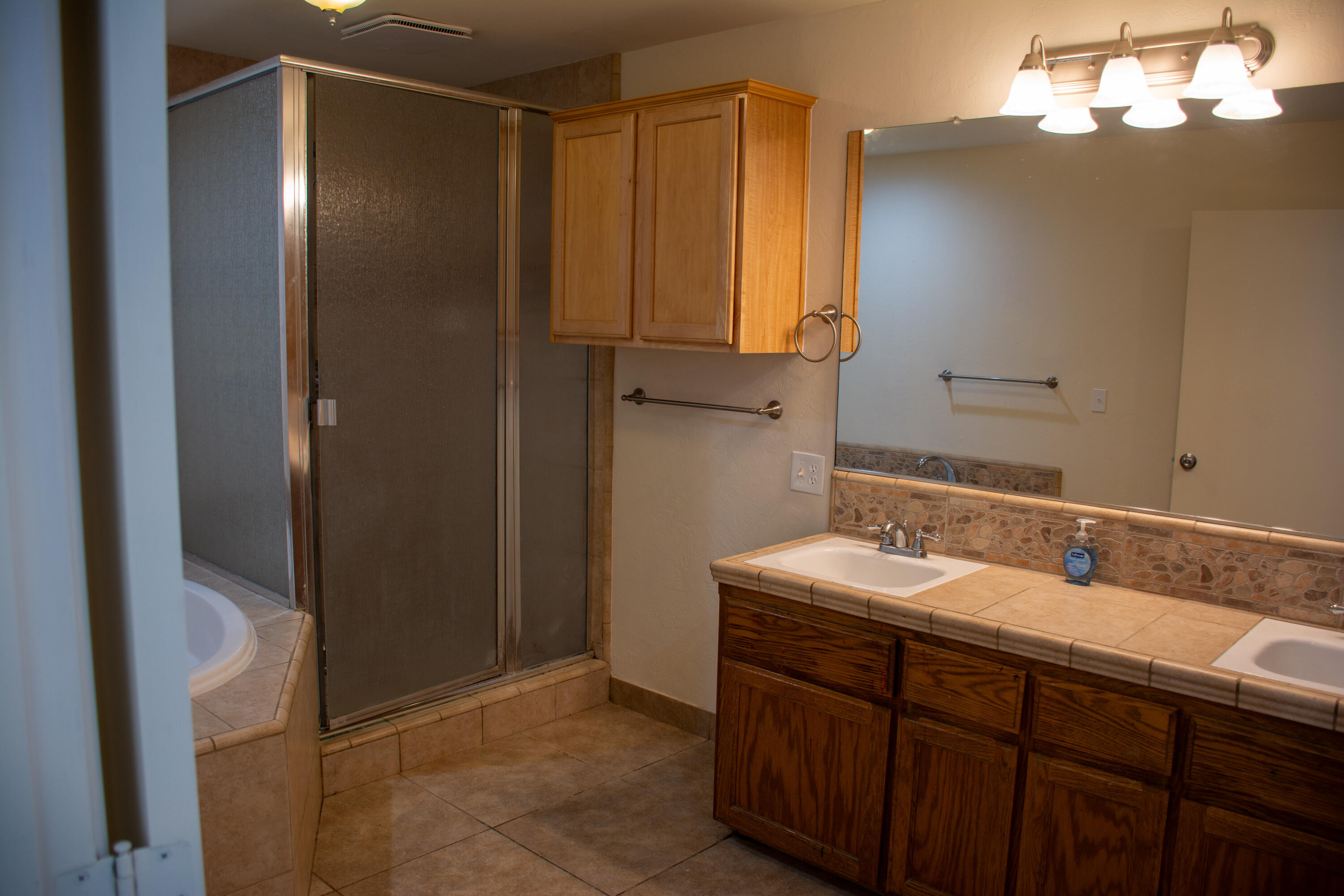 1913 N Waukena Way