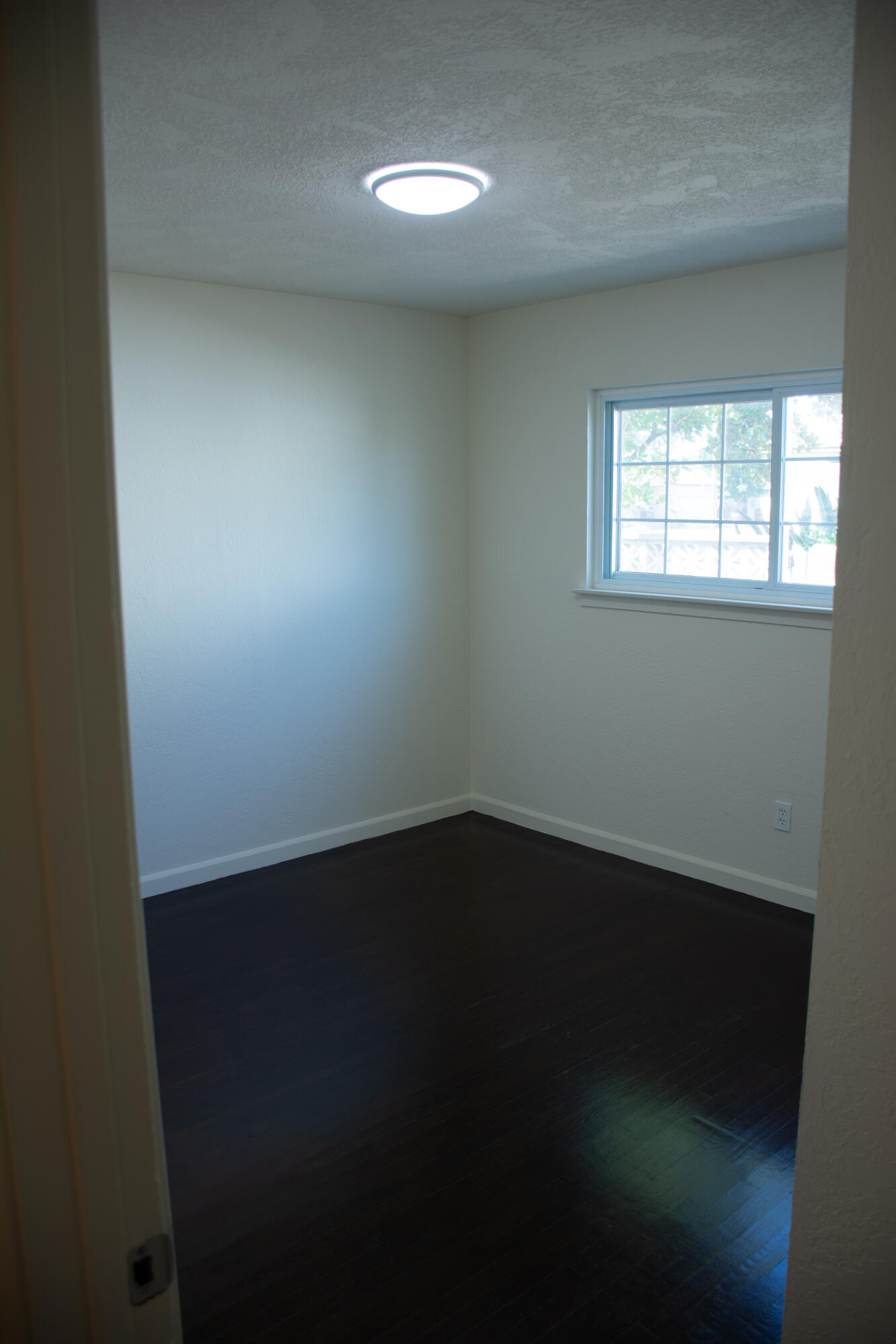 1913 N Waukena Way