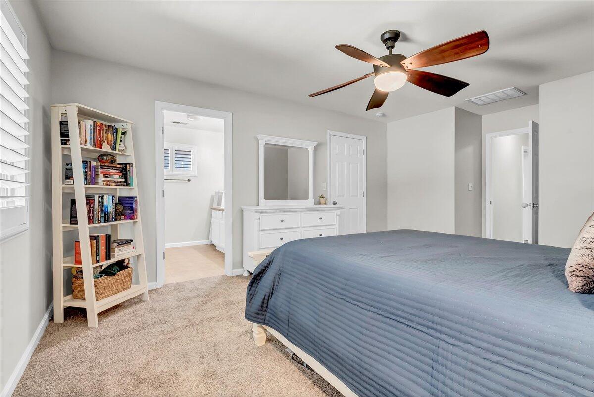 3038 N Linda Vista Court