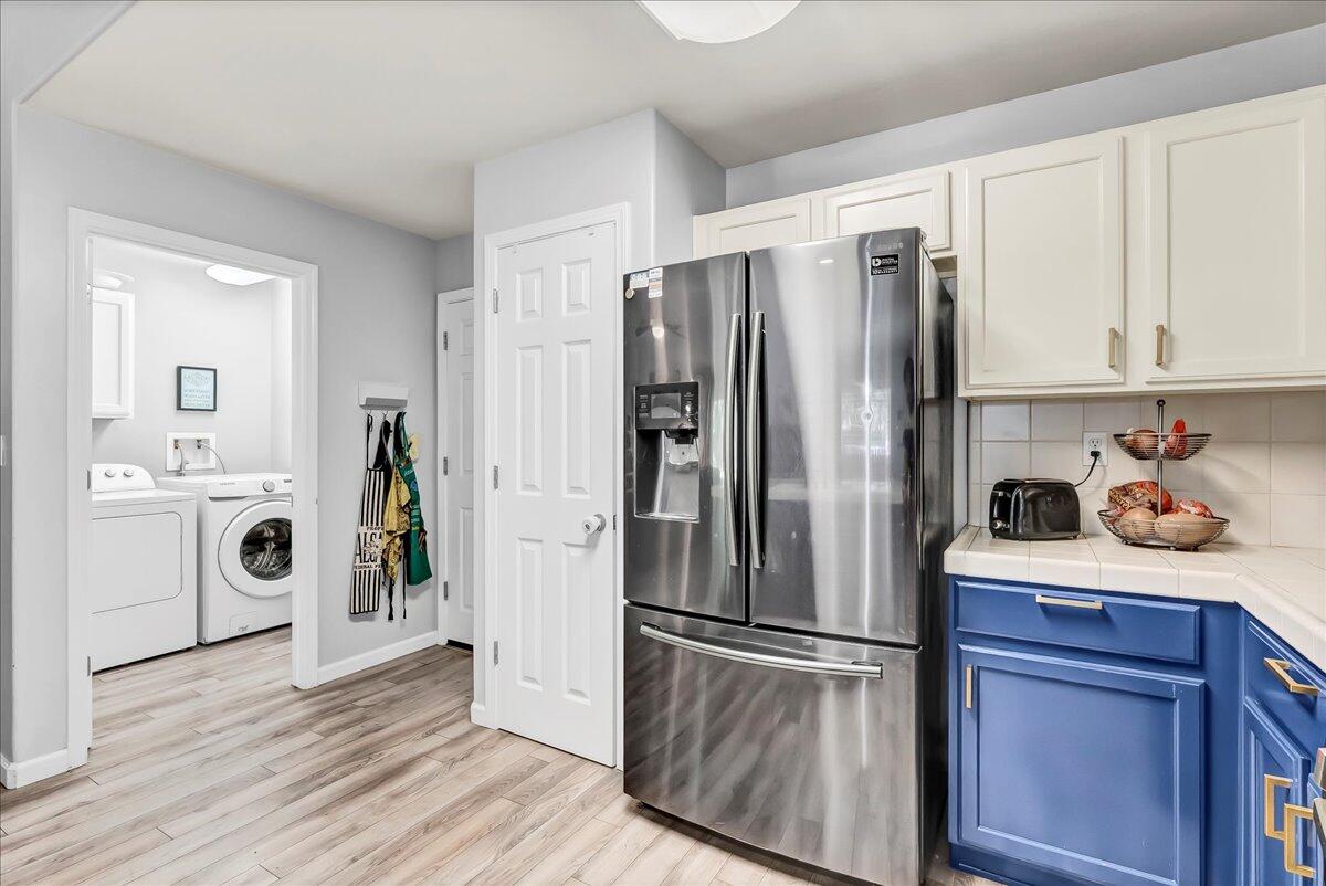 3038 N Linda Vista Court