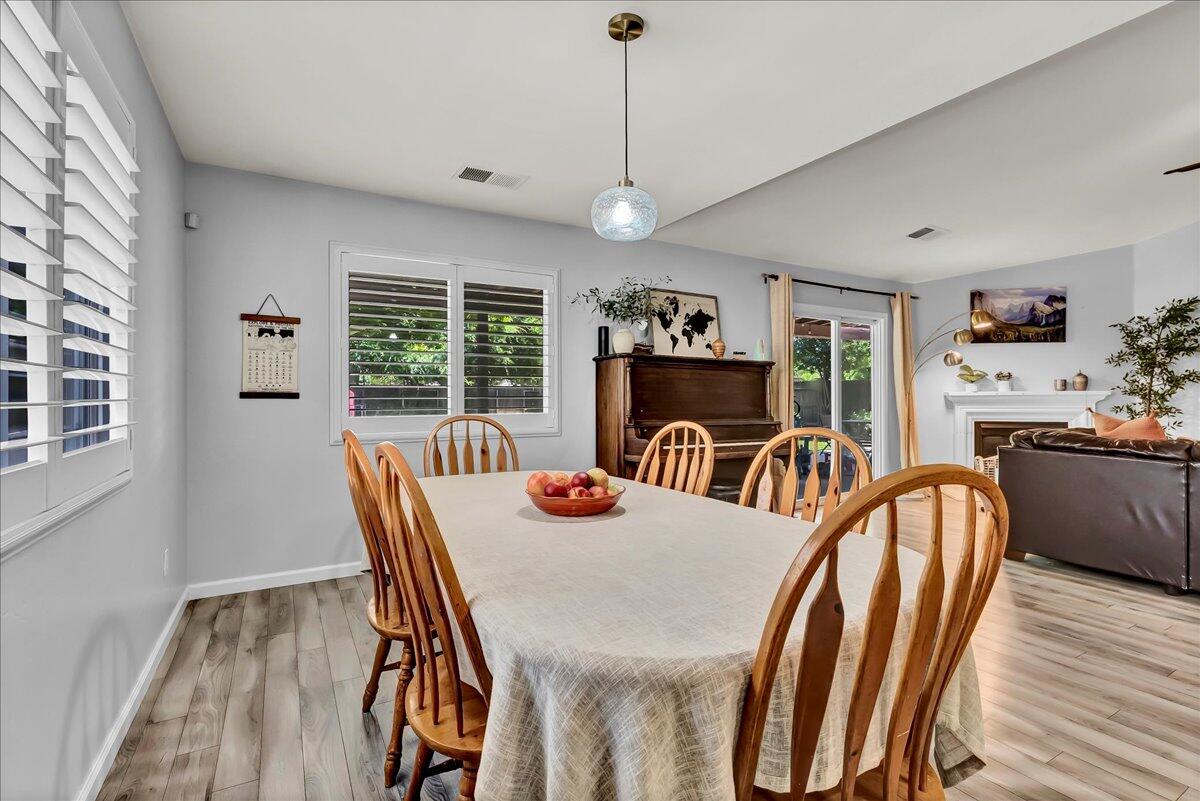3038 N Linda Vista Court