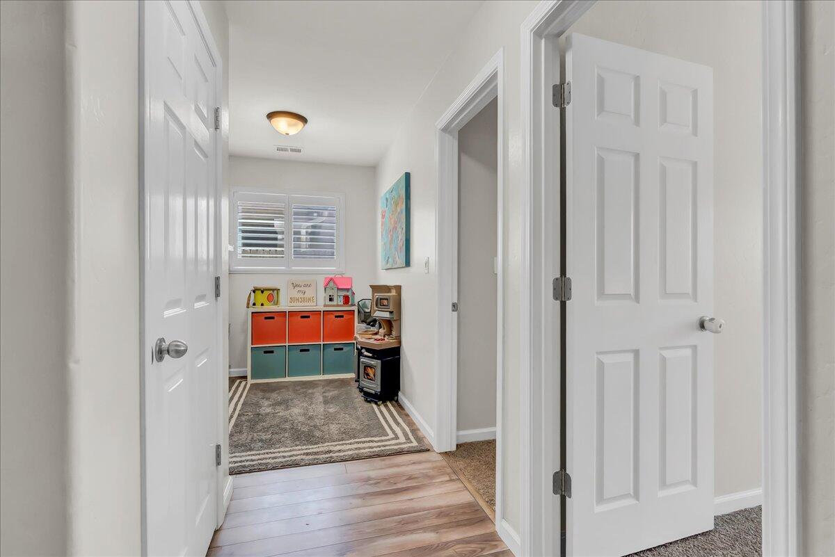3038 N Linda Vista Court