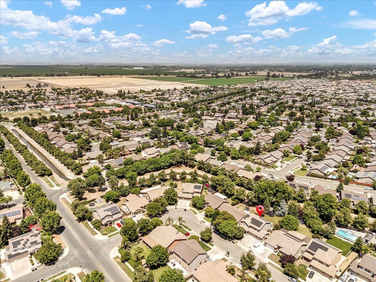 3038 N Linda Vista Court