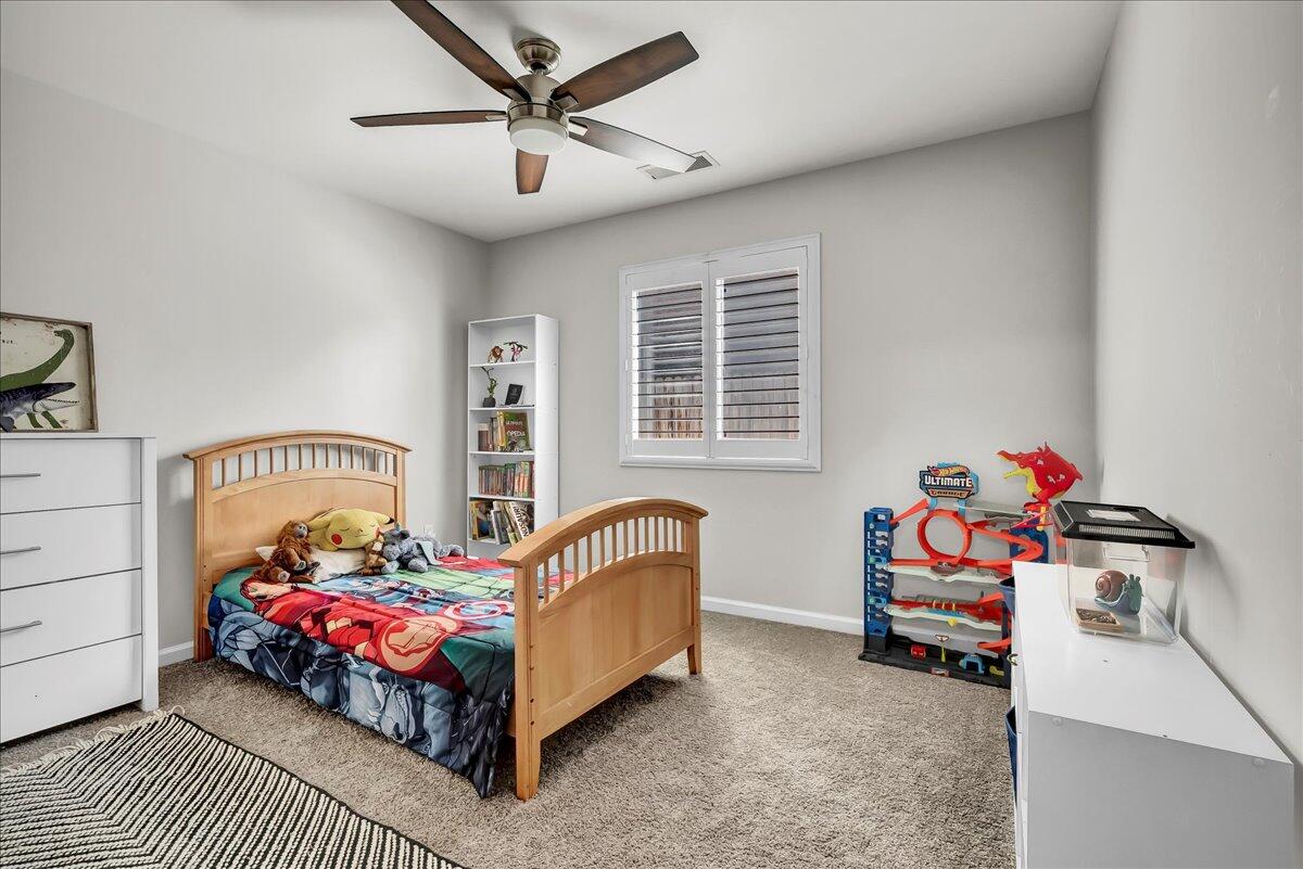 3038 N Linda Vista Court