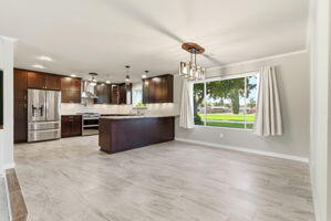 850 W Palmer Circle