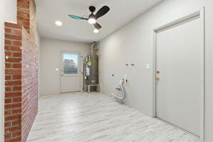 850 W Palmer Circle