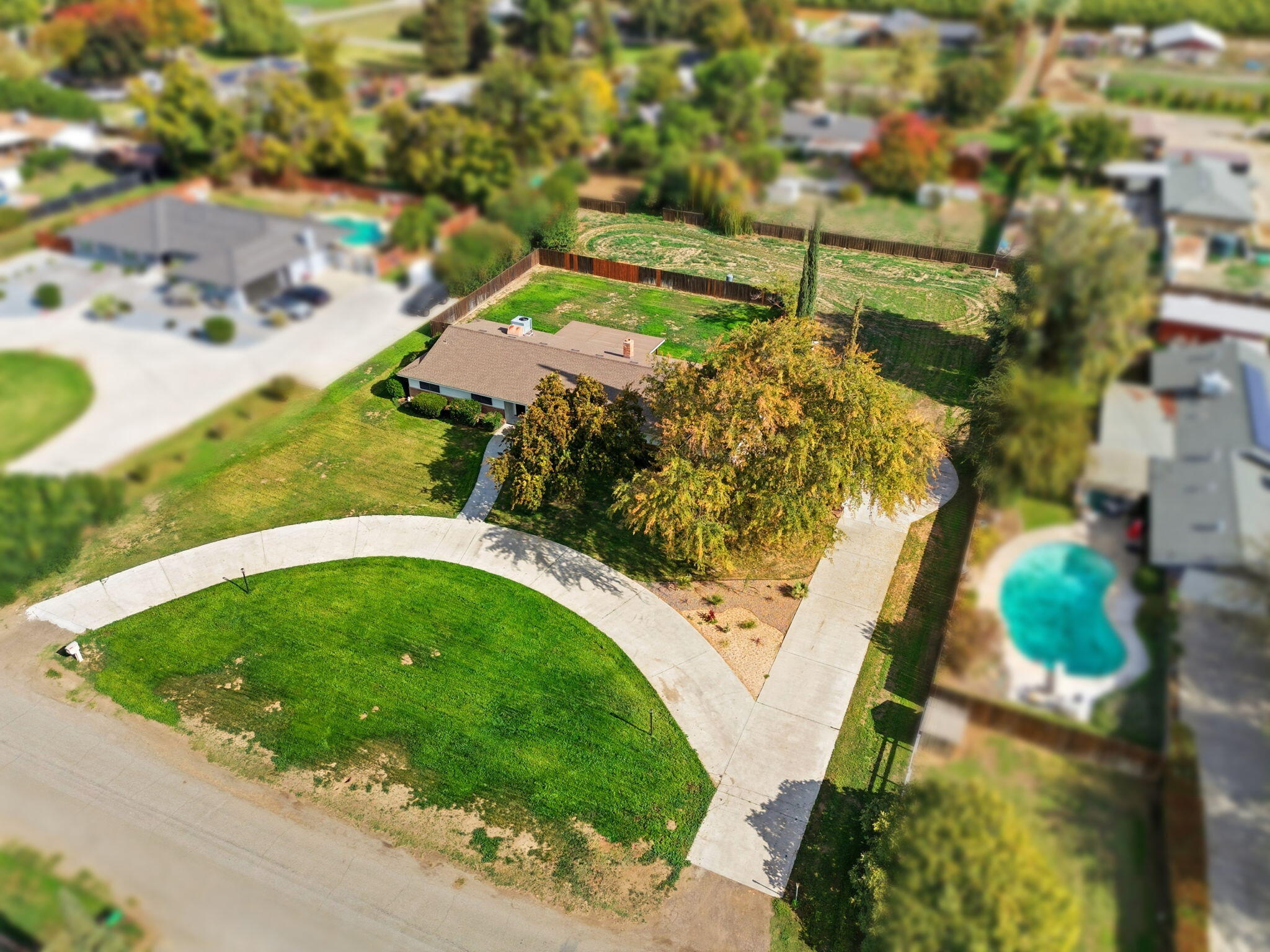 850 W Palmer Circle